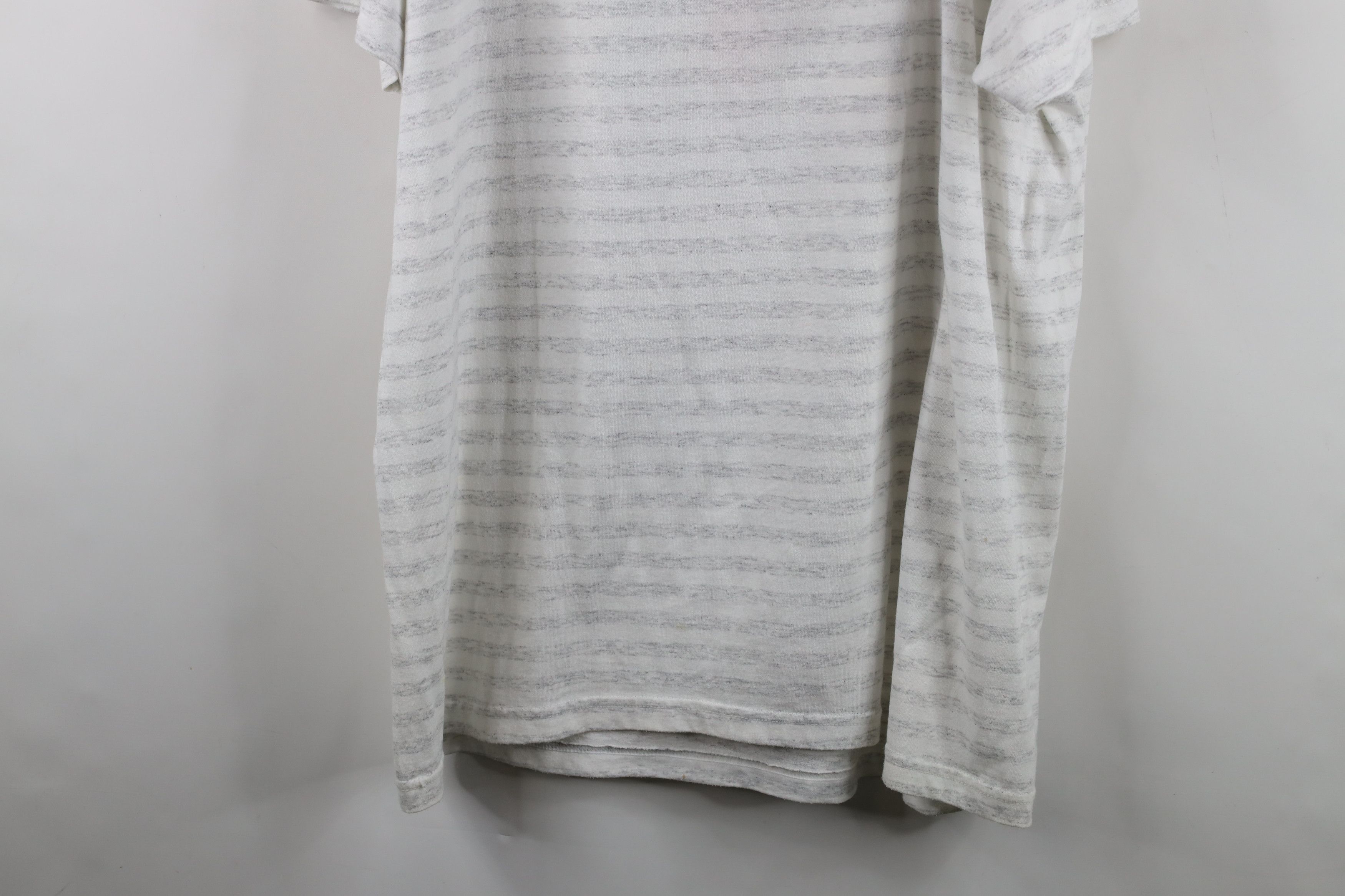 Vintage Vintage 90s Streetwear Christmas Kitten Night Gown T-Shirt Size ONE SIZE - 14 Thumbnail