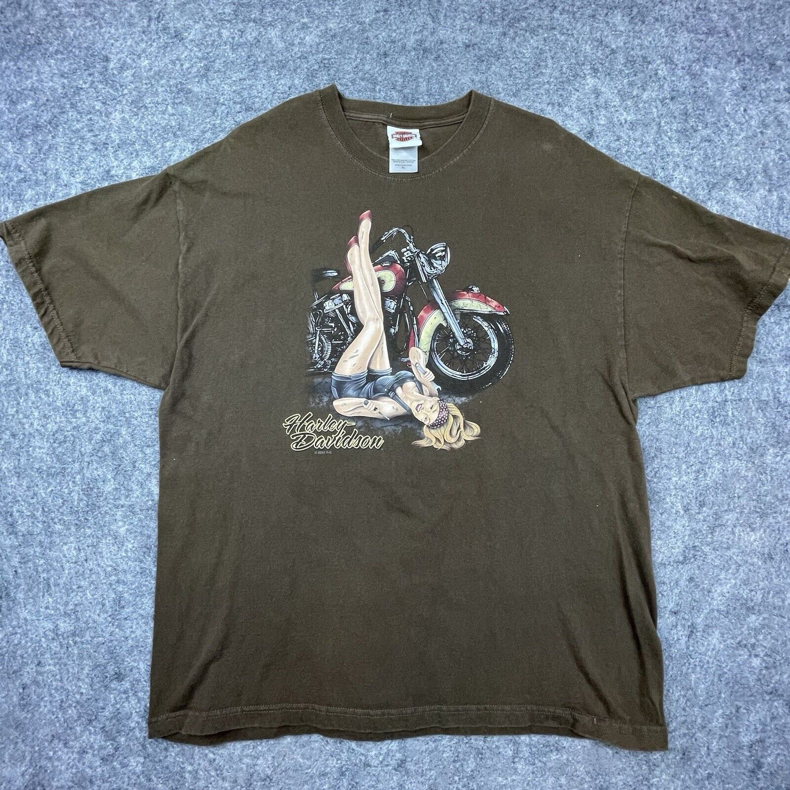 Harley Davidson Harley Davidson Shirt XL PinUp Girl Mechanic Antelope Valley Size US XL / EU 56 / 4 - 1 Thumbnail