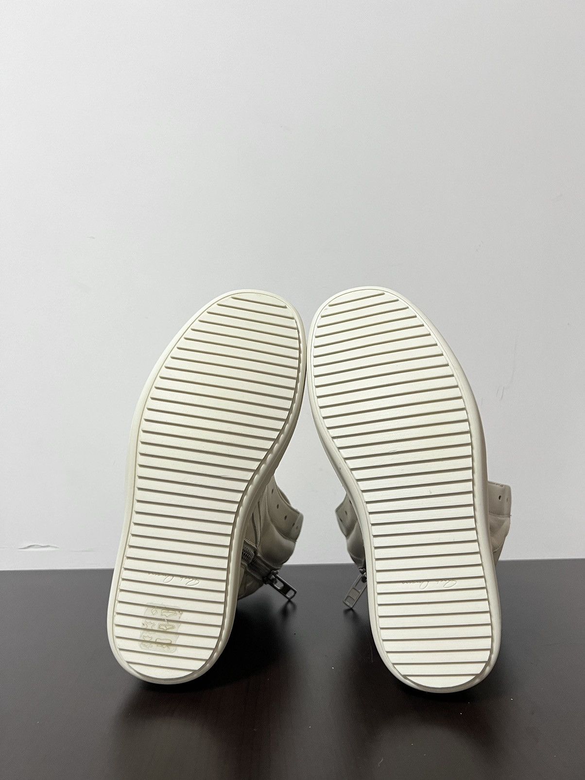 Rick Owens Rick owens white geobasket sz35 Size US 5 / IT 35 - 10 Thumbnail