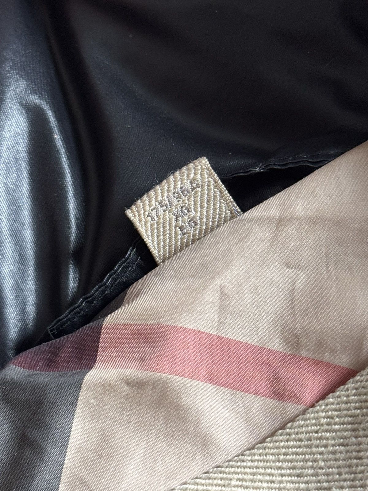 Burberry Burberry Brit XL goose down jacket puffer quilted hooded Size XL / US 12-14 / IT 48-50 - 8 Thumbnail