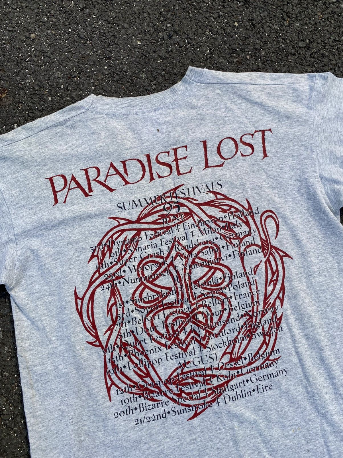 Fruit Of The Loom Paradise Lost – Vintage 1995 Size US M / EU 48-50 / 2 - 6 Thumbnail