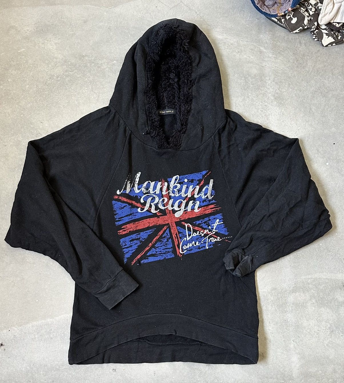 Japanese Brand VINTAGE SHINY RIPPLE MANKIND HOODIE Size US S / EU 44-46 / 1 - 1 Thumbnail