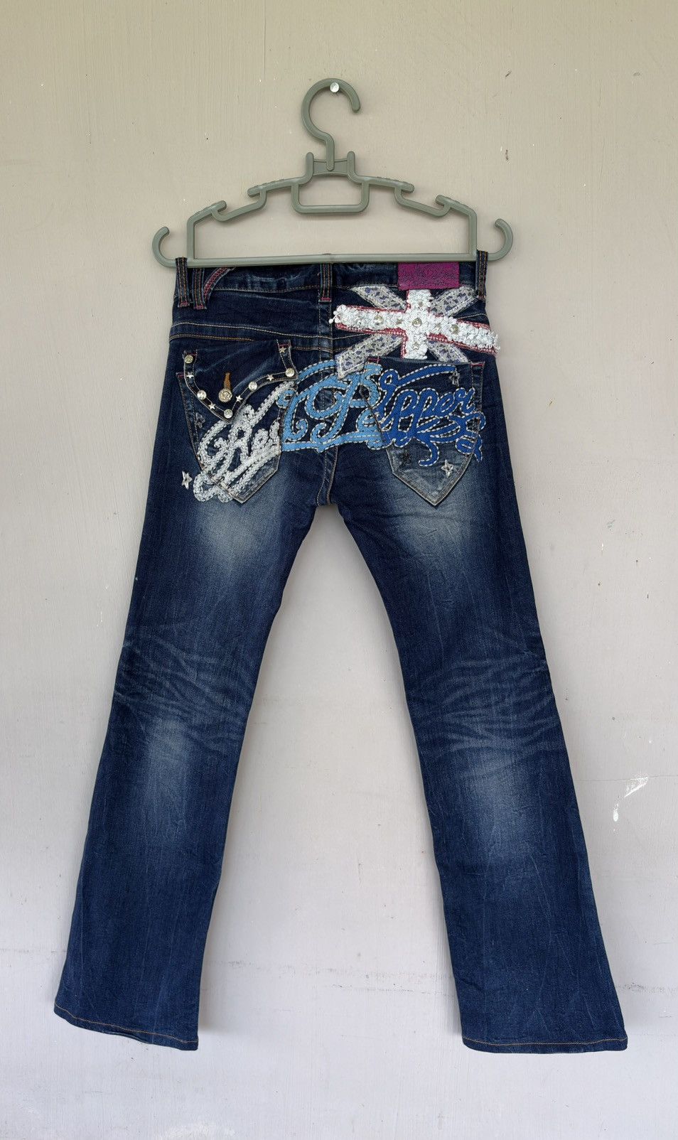 Japanese Brand Red Pepper Union Jack Streetwear Low Flared Distressed Denim Size US 31 - 7 Thumbnail