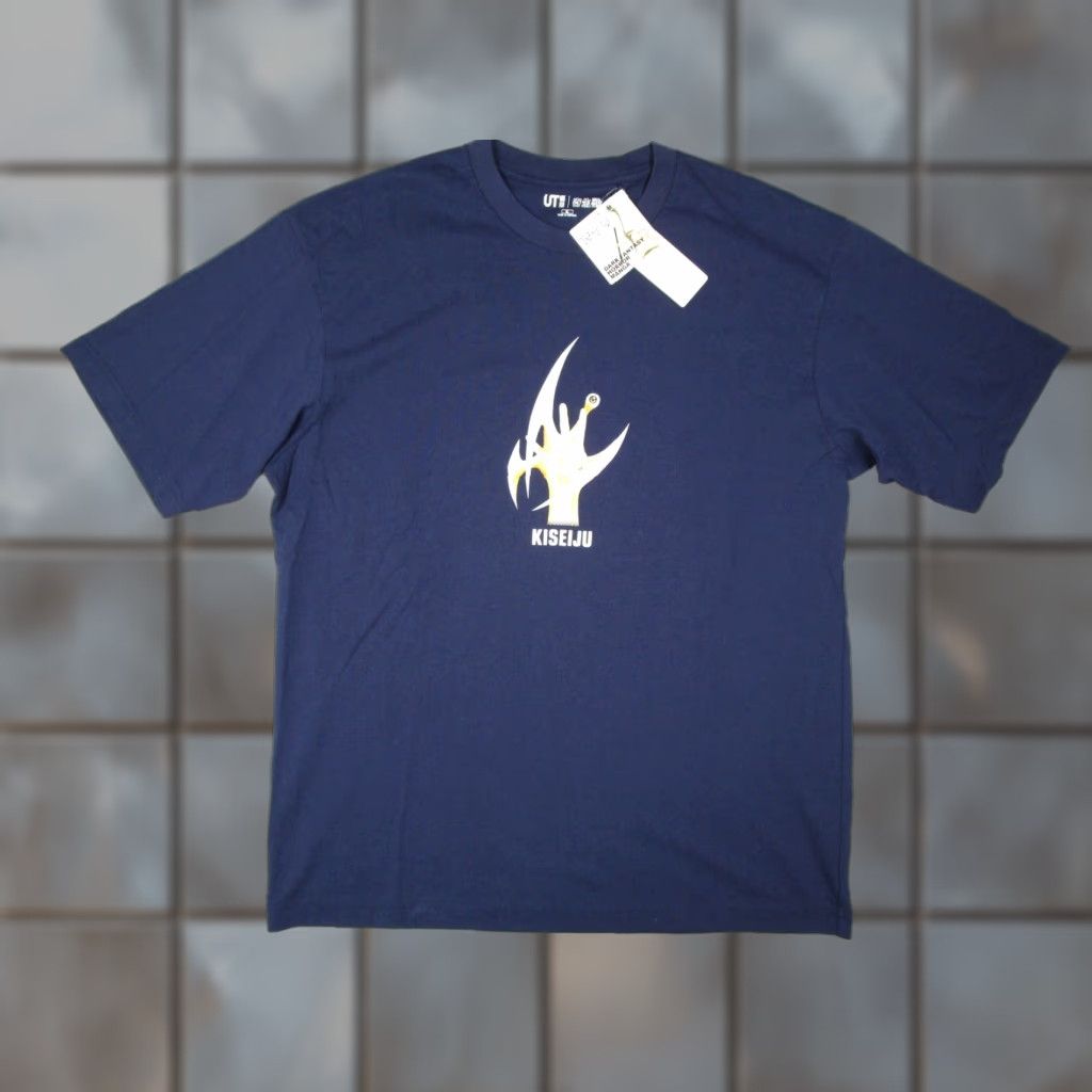 Uniqlo Uniqlo Men's XL Blue Crew Neck T-Shirt Horror Manga Anime Dark Fantasy Graphic Tee 2020s Size US XL / EU 56 / 4 - 1 Thumbnail