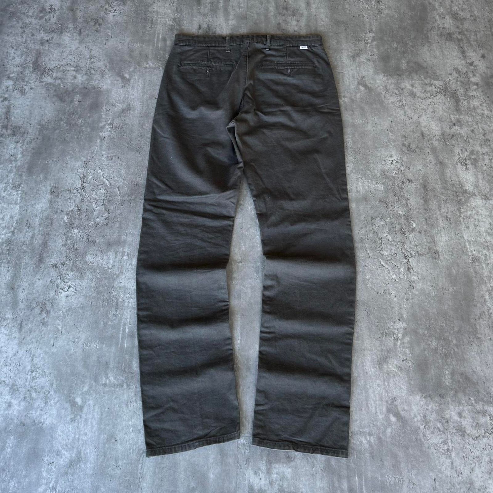 Levi's × Levi's Vintage Clothing × Vintage Levi’s Grey Essential Skater Streetwear Grunge Chino Pants Size US 33 - 2 Thumbnail