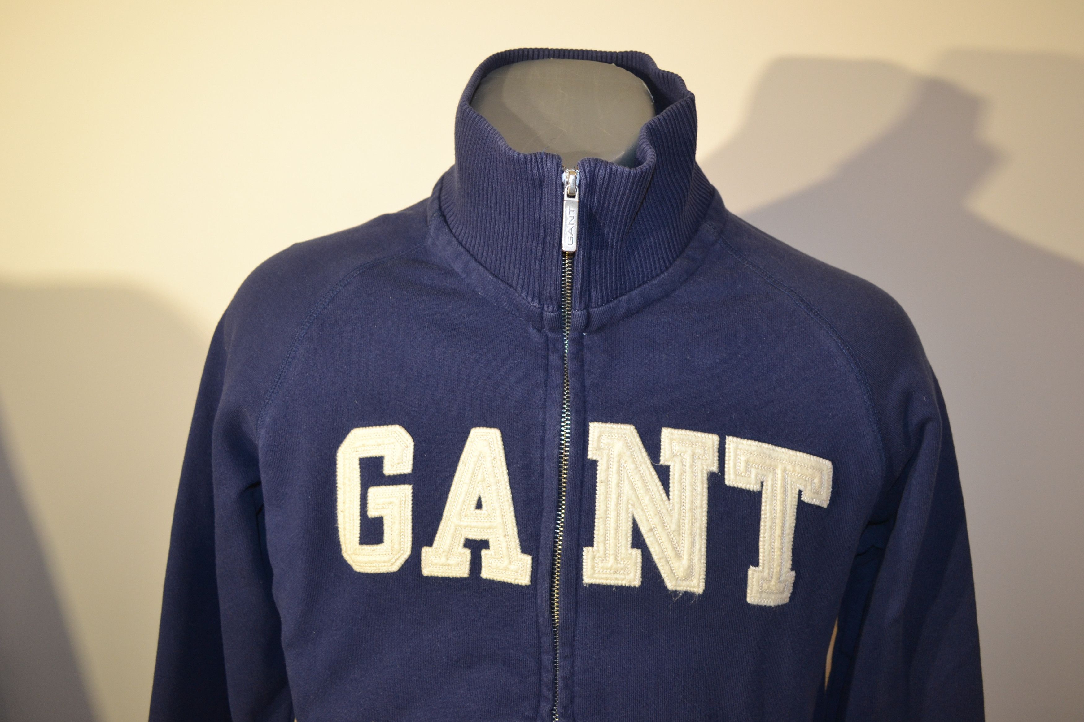 Gant Vintage GANT Full Zip Sweatshirt – Y2K Streetwear Size US M / EU 48-50 / 2 - 3 Thumbnail