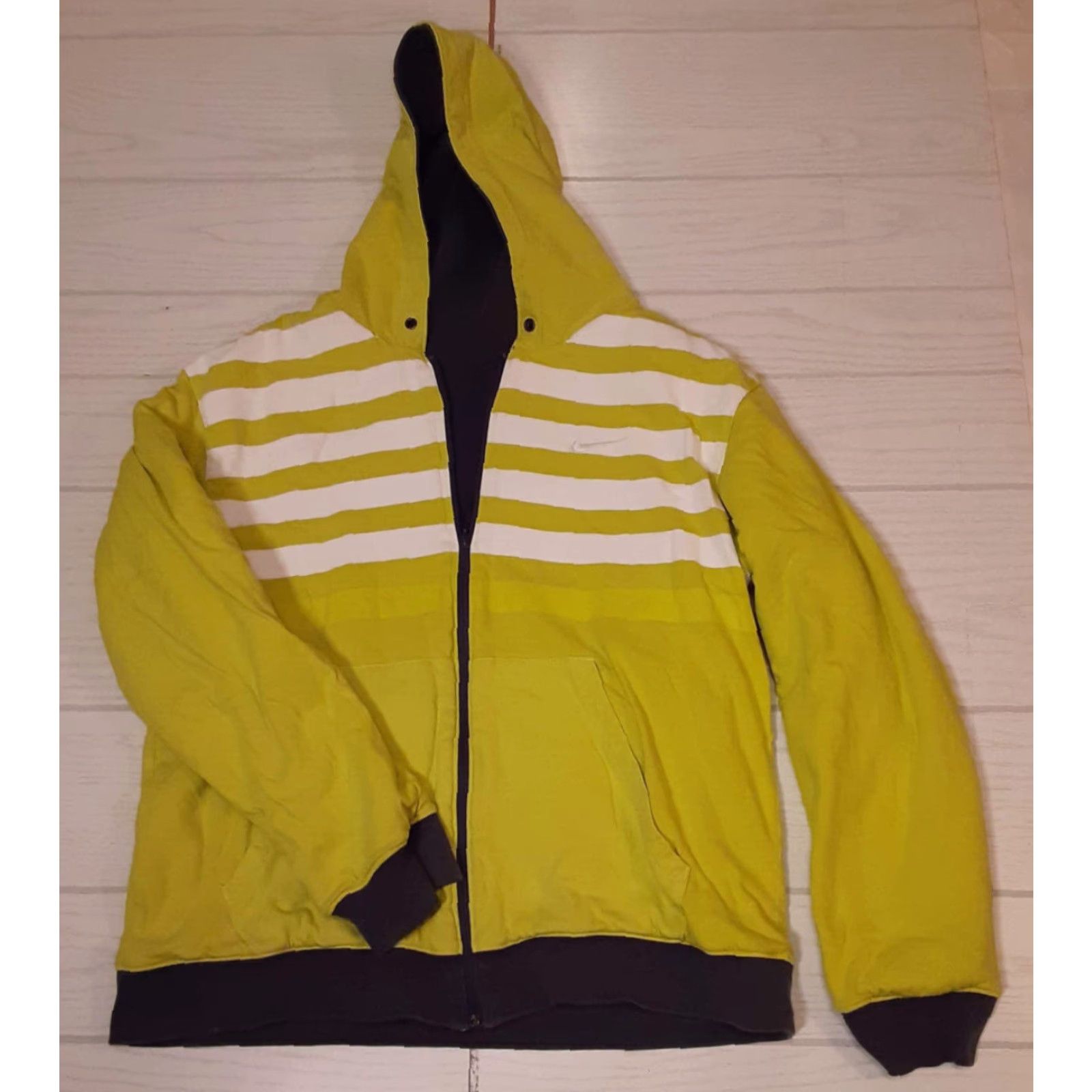 Nike VINTAGE? Pre-Owned Nike Reversable Hooded Jacket Large Dark Green&Lime Green Jacket Mens L Greenhooded Nike Reversable Jacket Size US L / EU 52-54 / 3 - 5 Thumbnail
