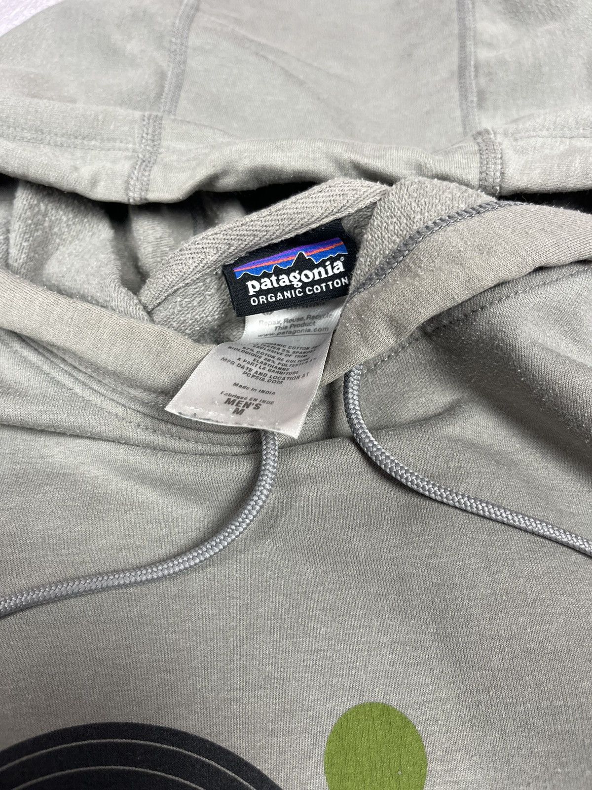 Patagonia Rare Patagonia Live Simply Grey Hoodie Big Logo Vintage Size US M / EU 48-50 / 2 - 9 Thumbnail