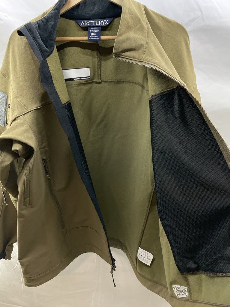 Arc'teryx ARCTERYX LEAF Combat 2011 Crocodile Jacket Size US XL / EU 56 / 4 - 13 Thumbnail