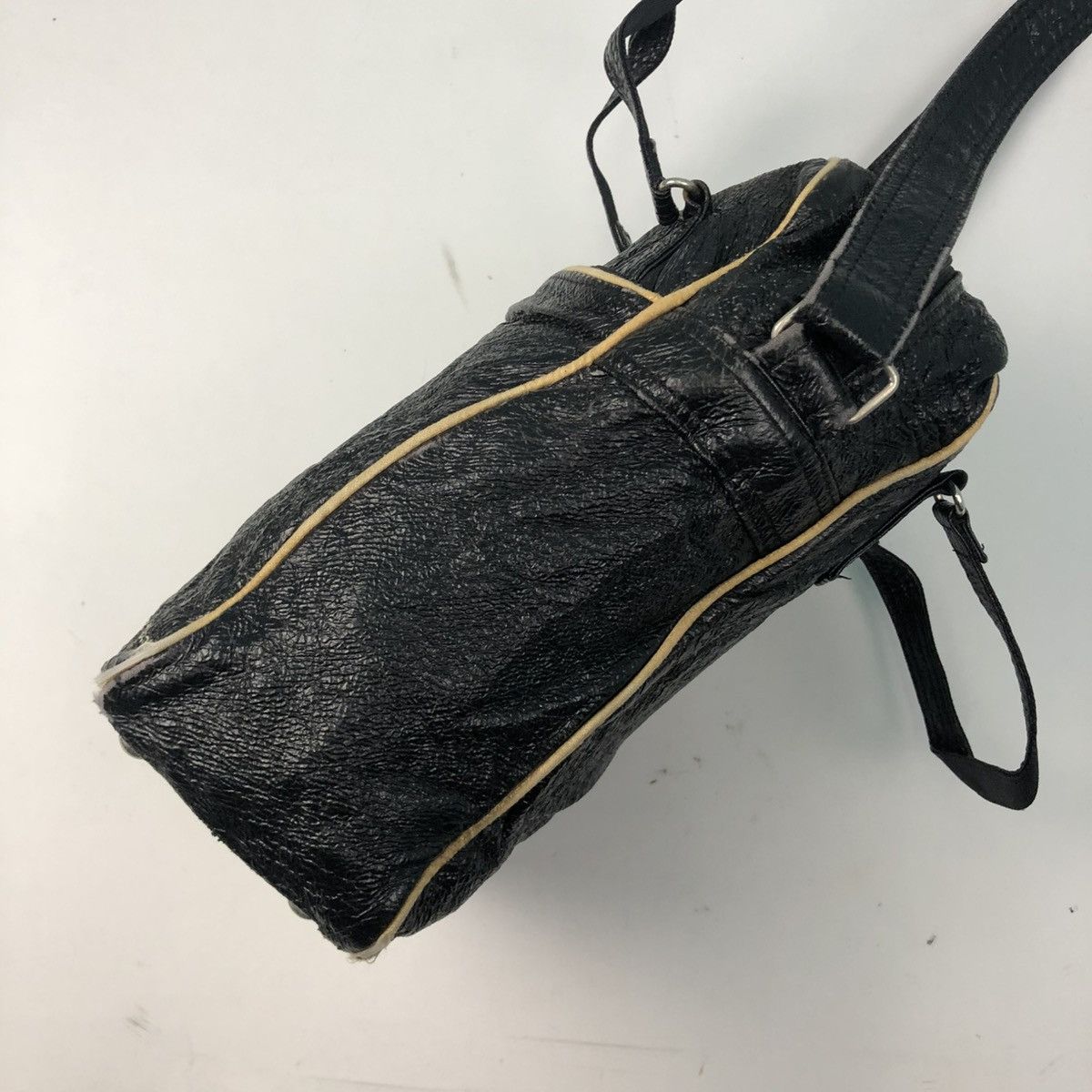 Tsumori Chisato ‼️YES‼️ TSUMORI CHISATO CARRY CROSSBODY SLING BAG Size ONE SIZE - 4 Thumbnail