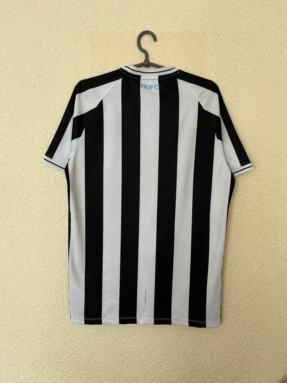 Castore Castore 2022/2023 Newcastle United Home Soccer Jersey Size US L / EU 52-54 / 3 - 3 Thumbnail