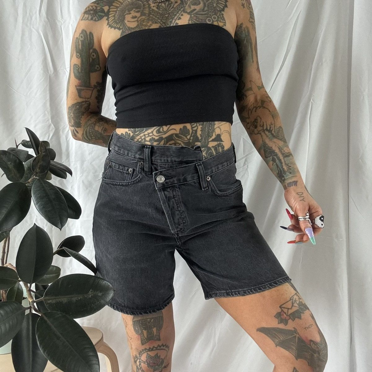 Agolde Agolde criss cross denim shorts Size 25" / US 0 / IT 36 - 1 Thumbnail