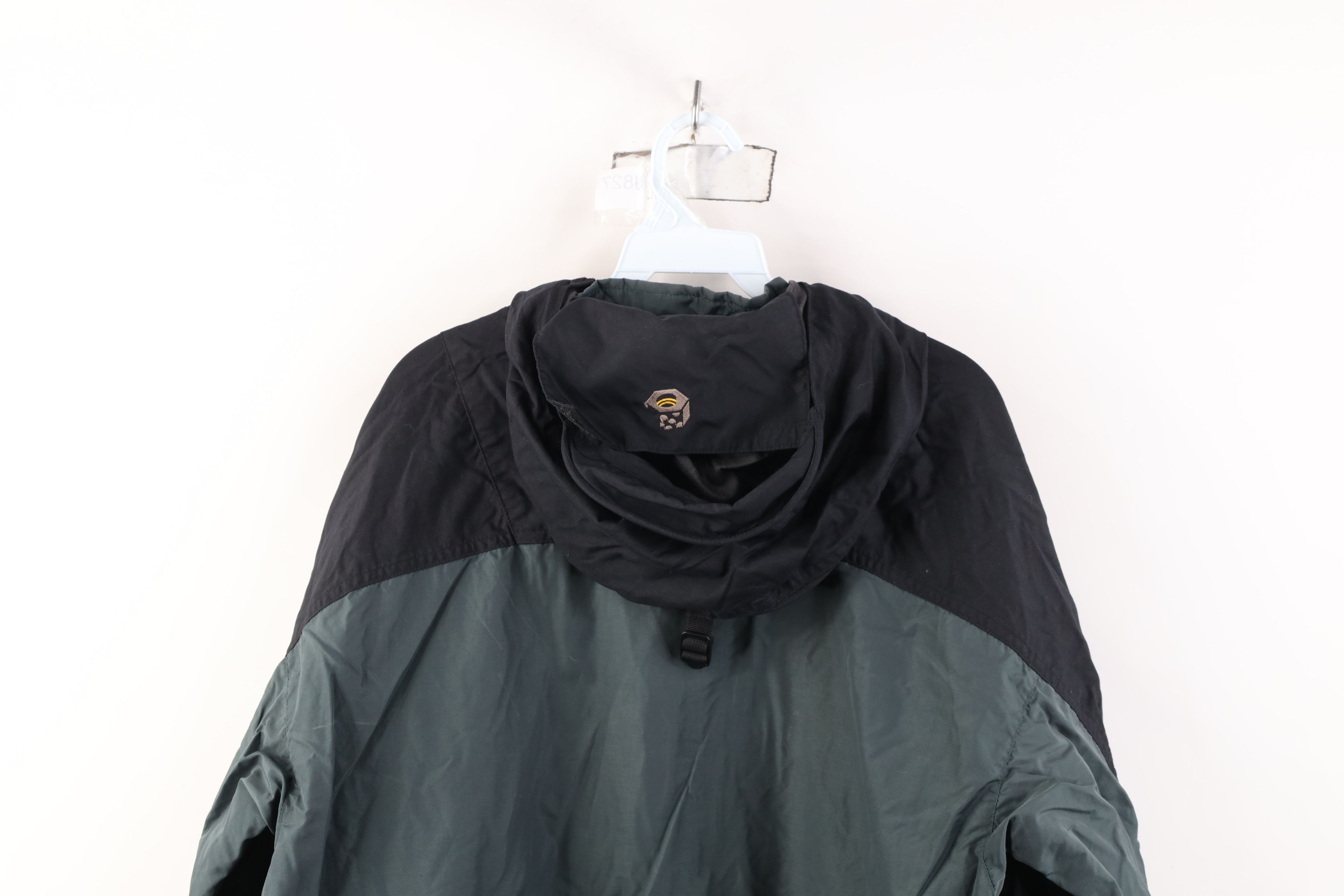 Mountain Hardwear Vintage Mountain Hardwear Packable Hooded Rain Jacket Size US L / EU 52-54 / 3 - 15 Thumbnail