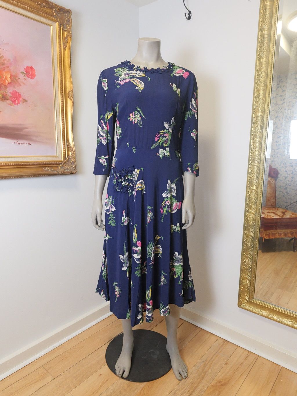 Vintage Women’s Vintage Authentic 1940’s Size Medium Floral Dress Size L / US 10 / IT 46 - 1 Thumbnail