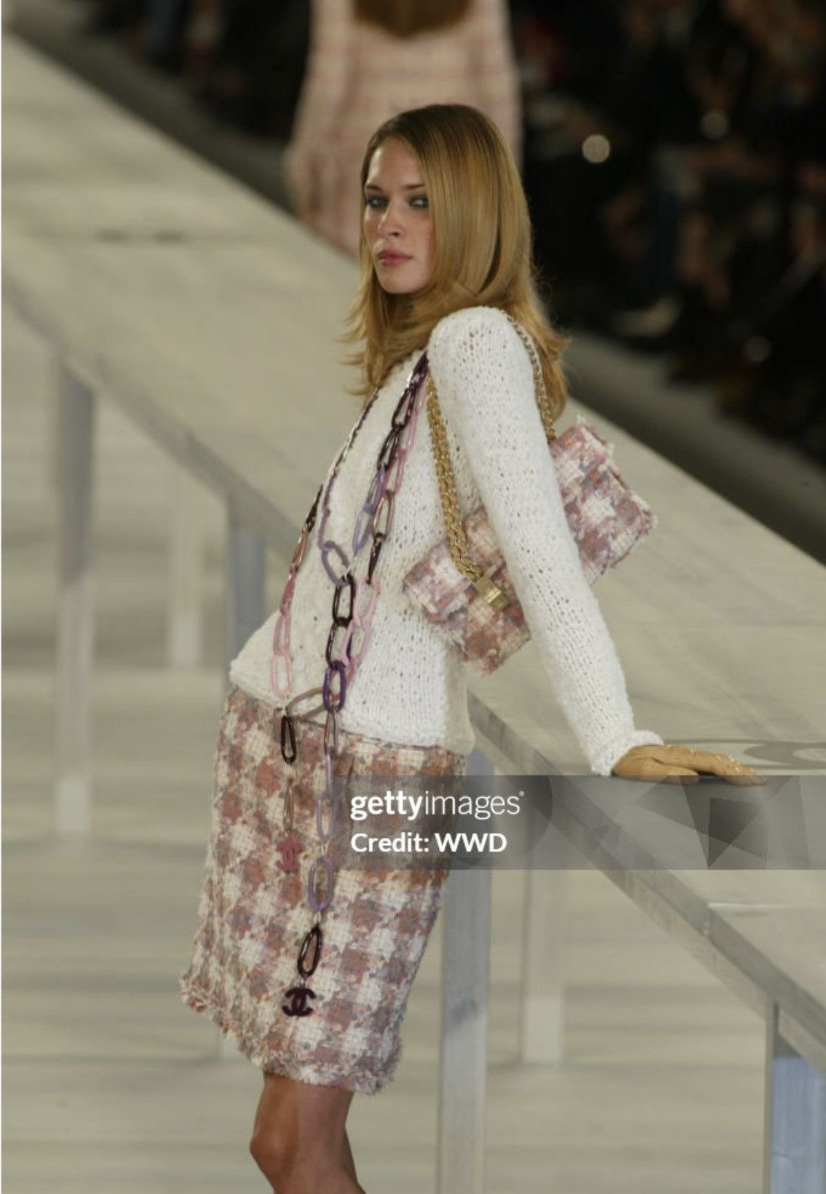 Chanel Chanel - Karl Lagerfeld S/S04 Chanel Coco CC Logo Candy Pink Size 25" / US 0 / IT 36 - 19 Thumbnail