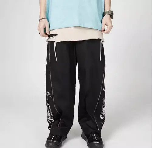 image of Vintage Streetwear Sweatpants in Black, Men's (Size 32)