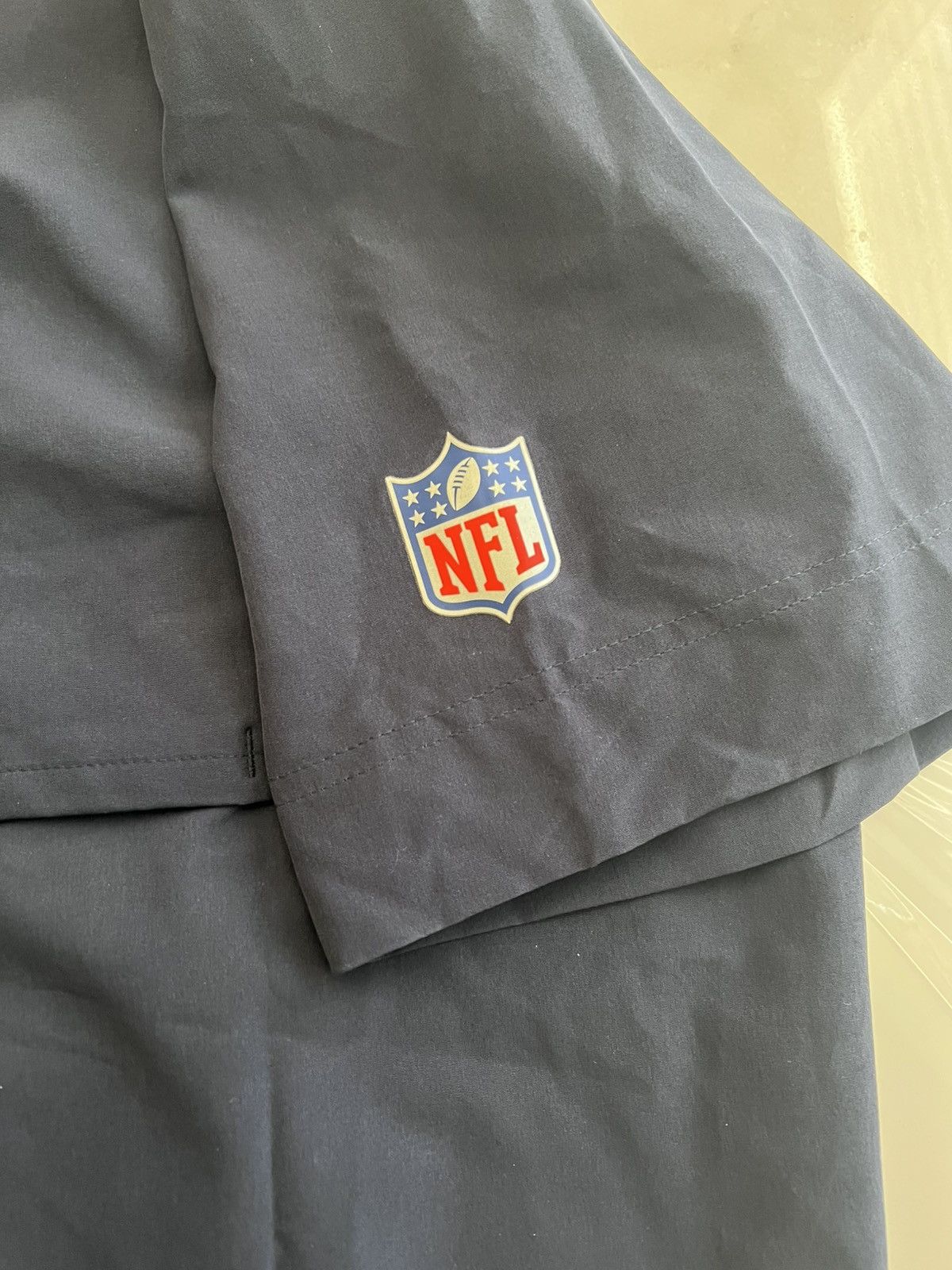 NFL × Nike Nike Dallas Cowboys Windbreaker Short Sleeve Navy Jacket Size US L / EU 52-54 / 3 - 7 Thumbnail