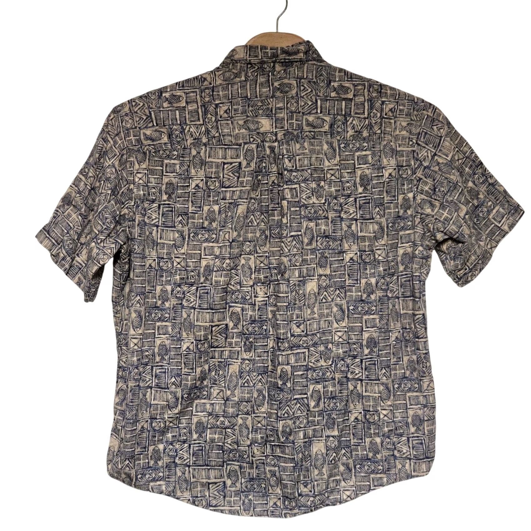 Vintage VINTAGE Woolrich Button Down Shirt Mens XL Knit Cotton SS Fish Print Blue Tan Mens Shrt XL Tan Fish Print Woolrich Size US XL / EU 56 / 4 - 7 Thumbnail