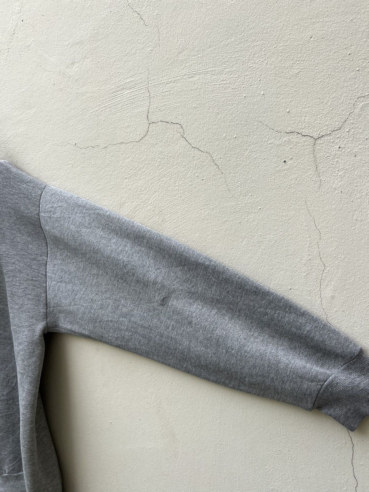 FUCT Vintage 90s FUCT Spell Out Grey Hoodie Sweater Size US L / EU 52-54 / 3 - 16 Thumbnail