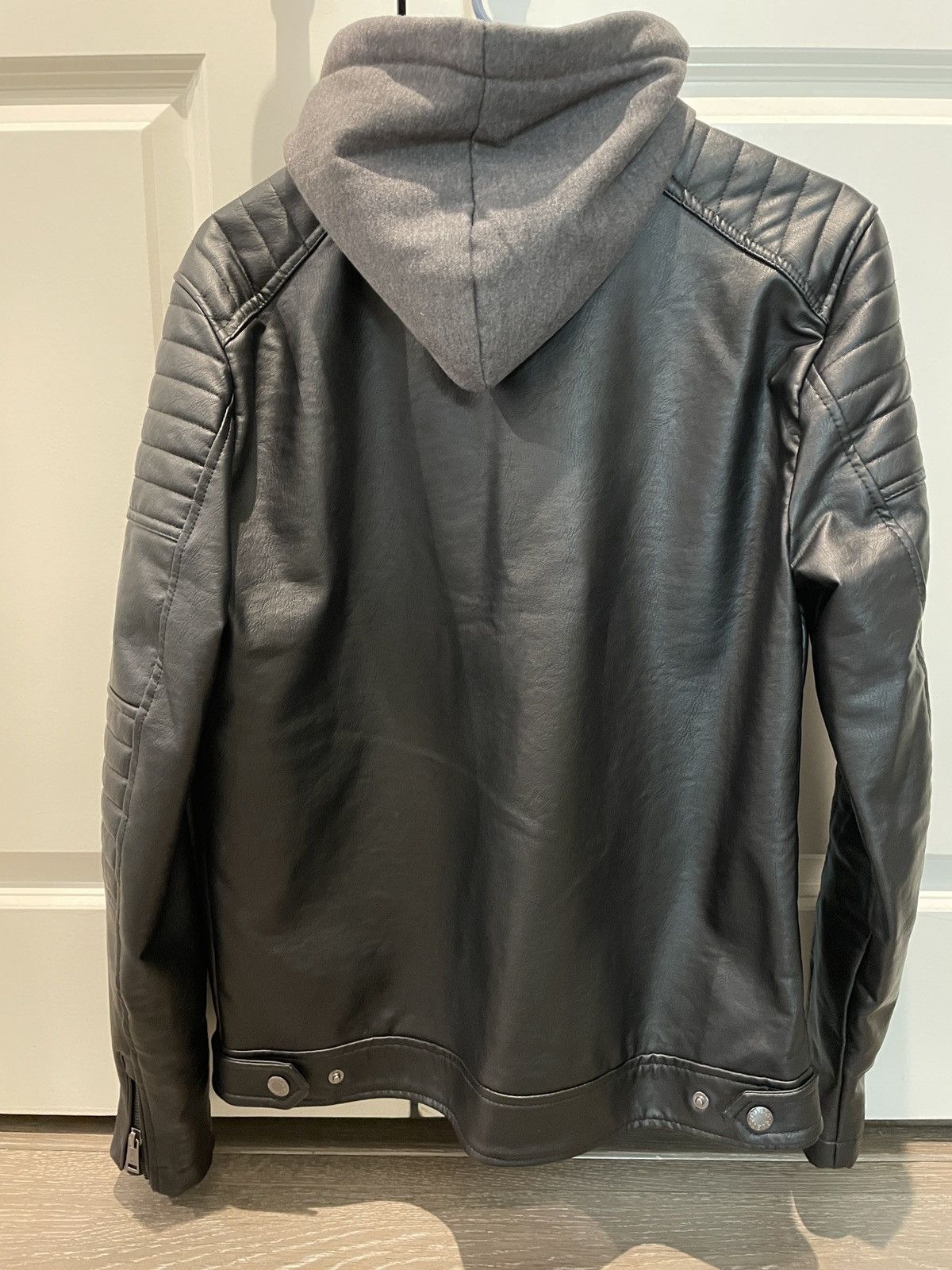 Guess Men’s black leather jacket with detachable hood Size US S / EU 44-46 / 1 - 4 Thumbnail