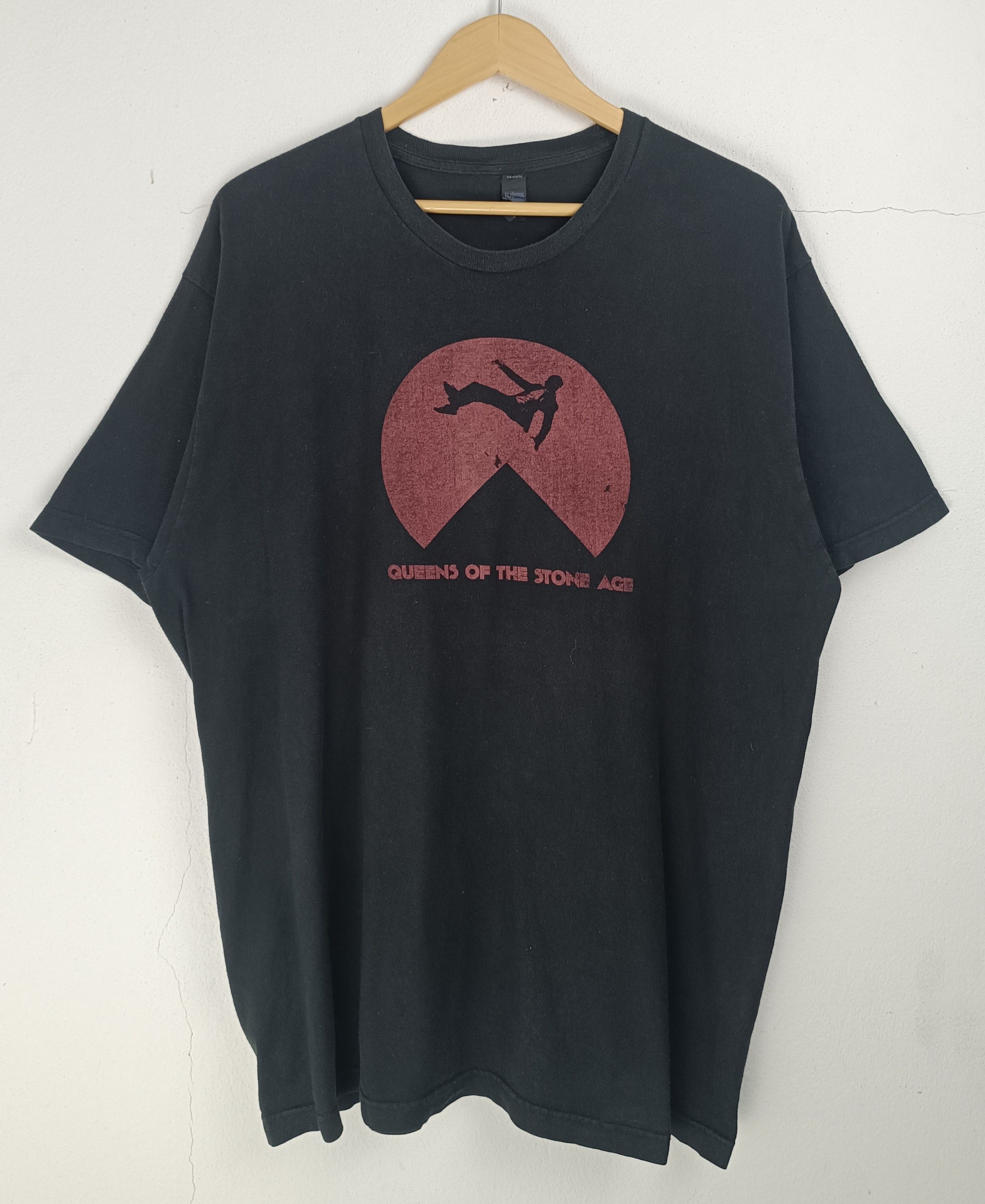 Band Tees VINTAGE Y2K QUEEN OF THE STONE AGE TEE NIRVANA KYUSS ALICE Size US XL / EU 56 / 4 - 3 Thumbnail