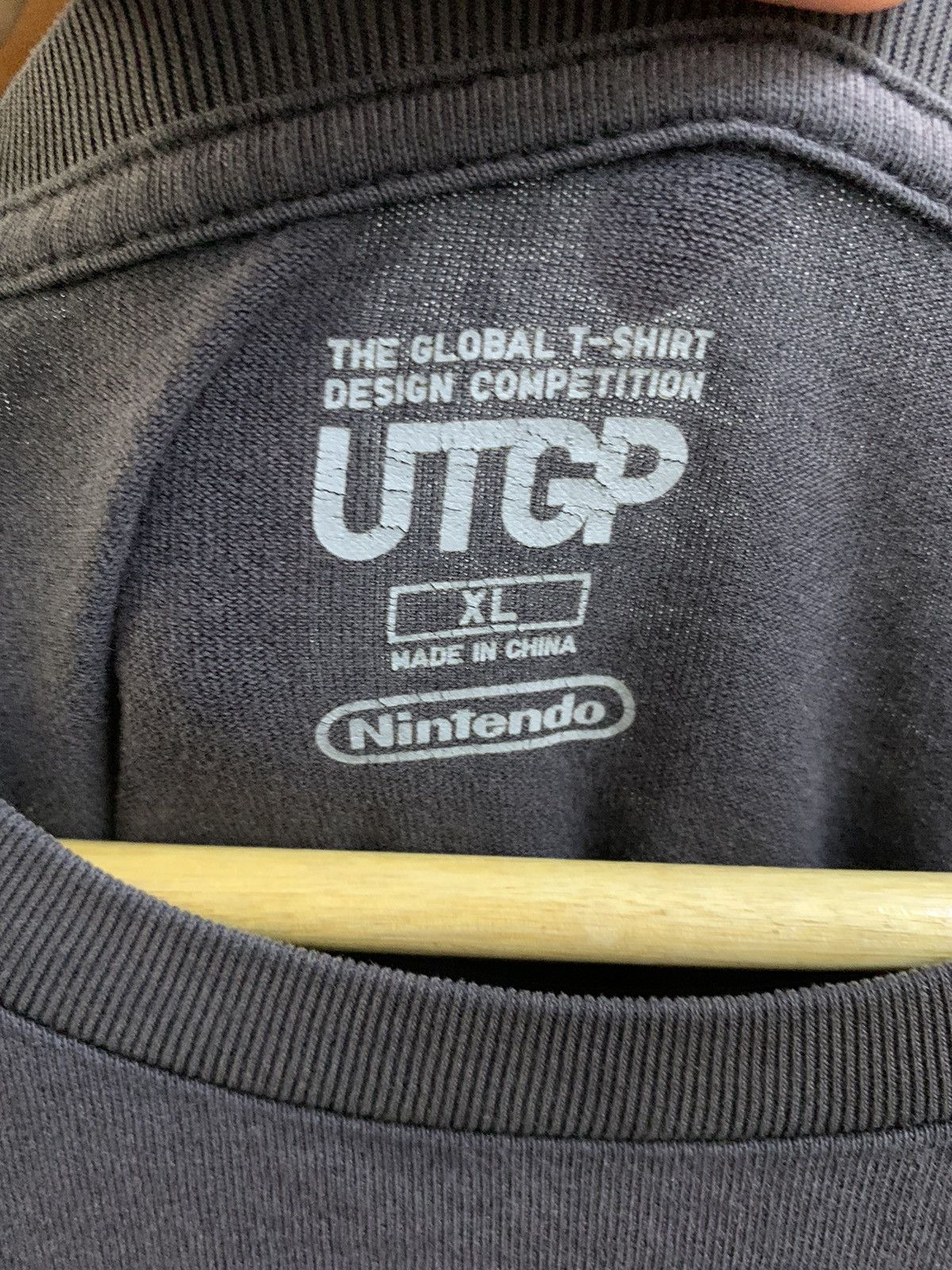Japanese Brand × Nintendo × Uniqlo VTG NINTENDO X UNIQLO Size US XL / EU 56 / 4 - 4 Thumbnail