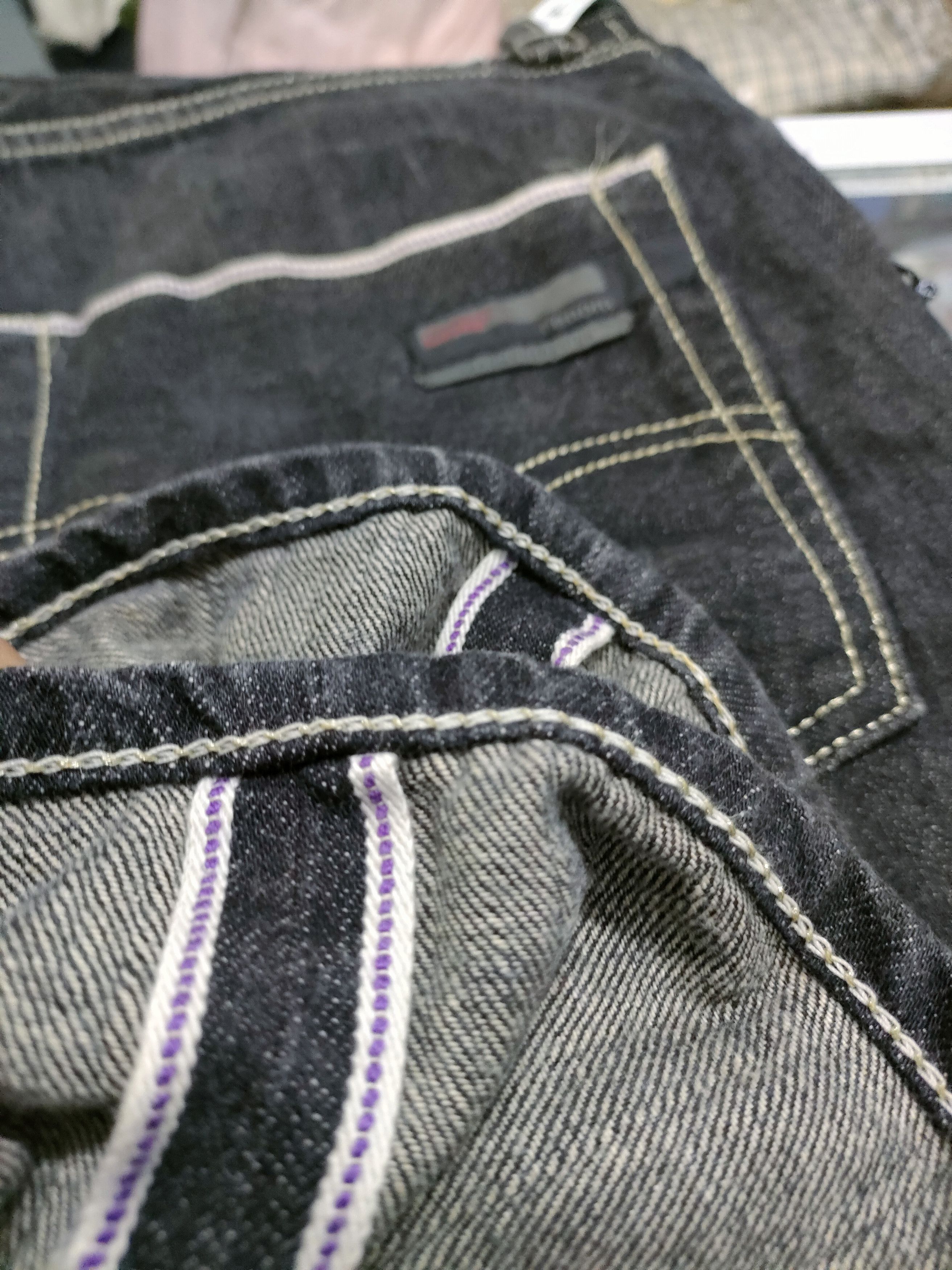 Fragment Design × Levi's × Swarovski Levi's Fenom x Fragments Design x Swarovski Size US 32 / EU 48 - 12 Thumbnail