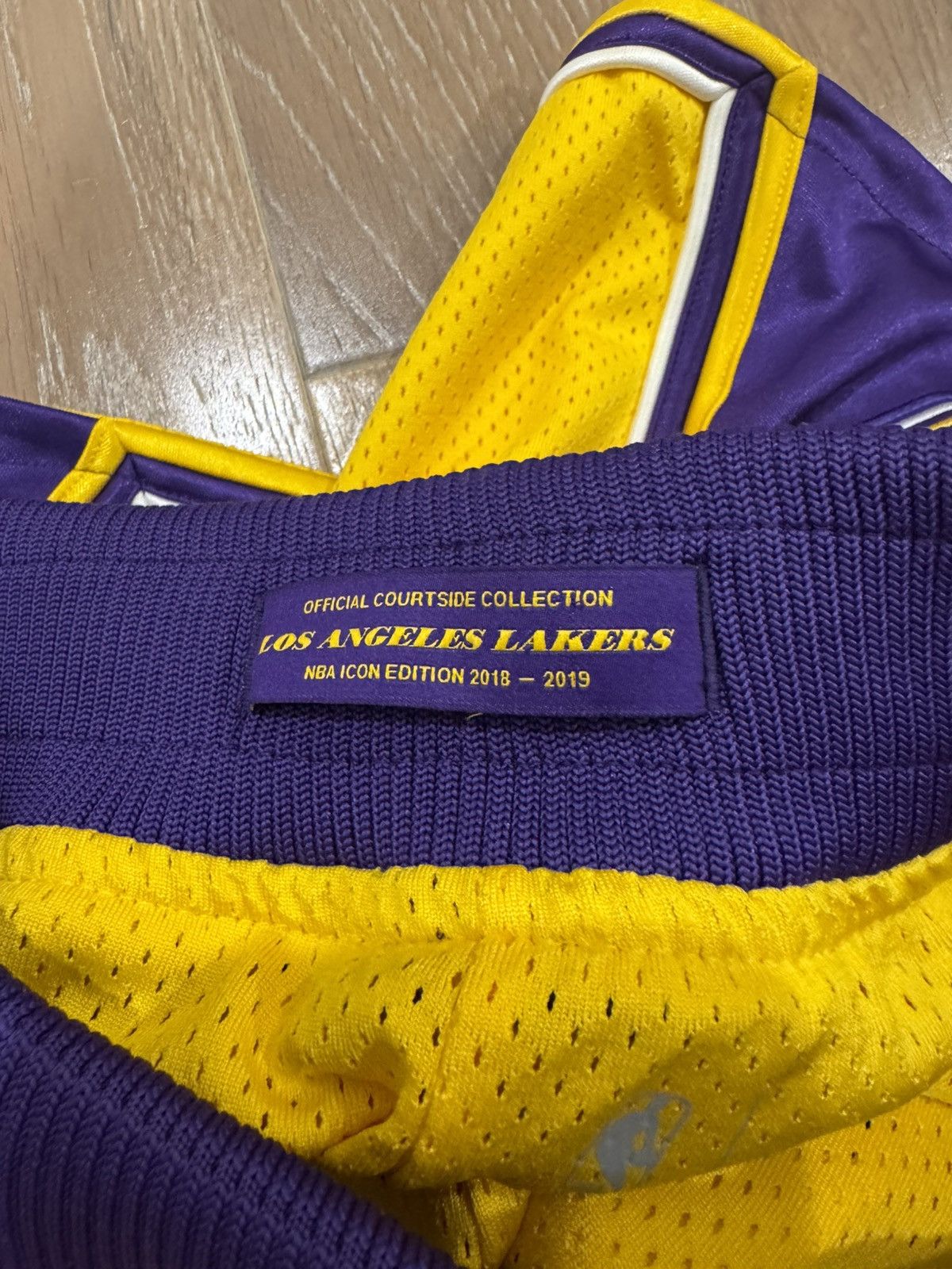 Nike Nike X Los Angeles Lakers shorts Size US 34 / EU 50 - 4 Thumbnail