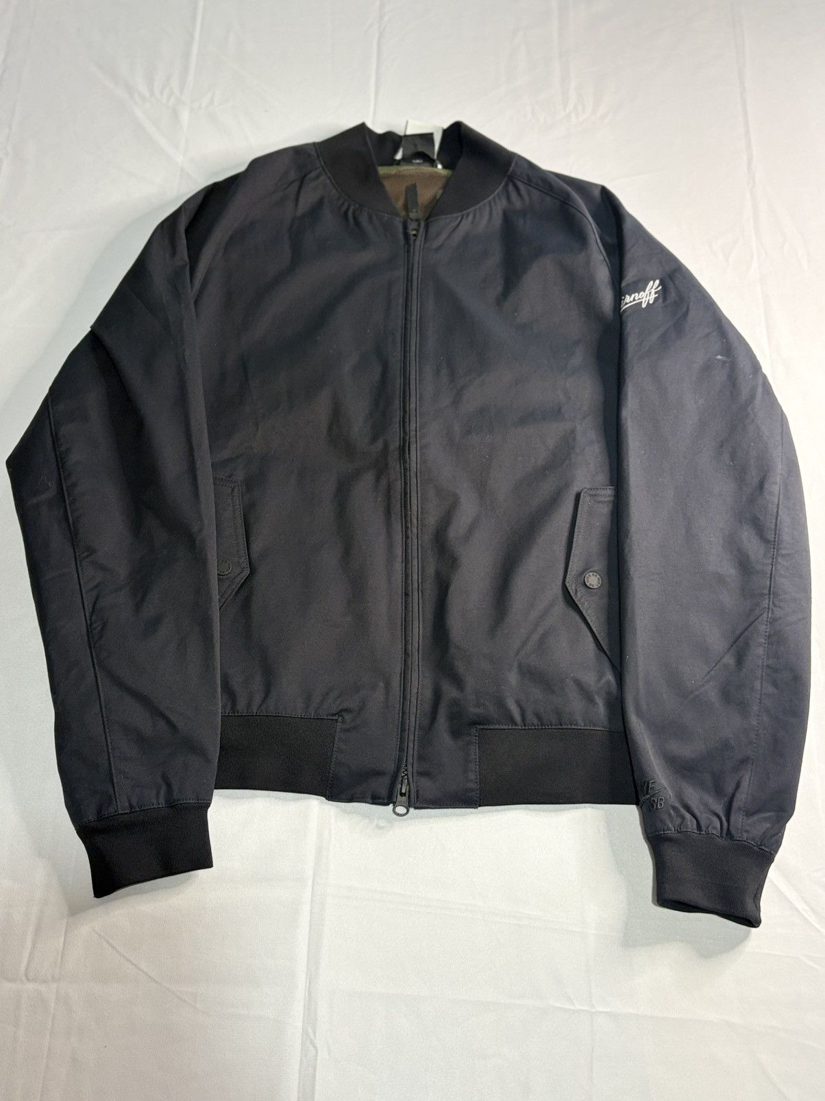 Nike SB Nike SB Black Bomber Jacket | $60 Size S / US 4 / IT 40 - 1 Thumbnail