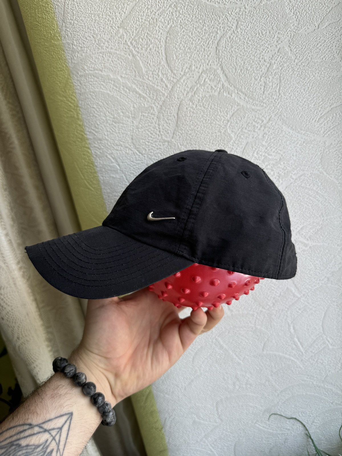 Nike Vintage Y2K Nike Metal Swoosh Washed Black Cap Size ONE SIZE - 6 Thumbnail