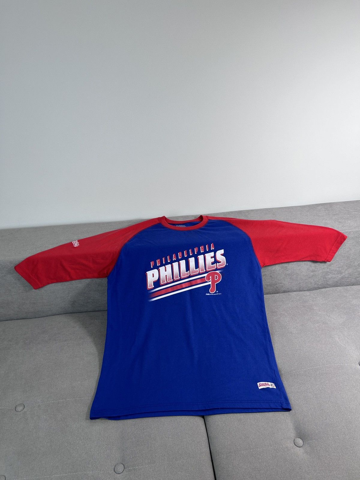 Hanes × MLB × Vintage philadelphia phillies graphic tee Size US S / EU 44-46 / 1 - 2 Thumbnail