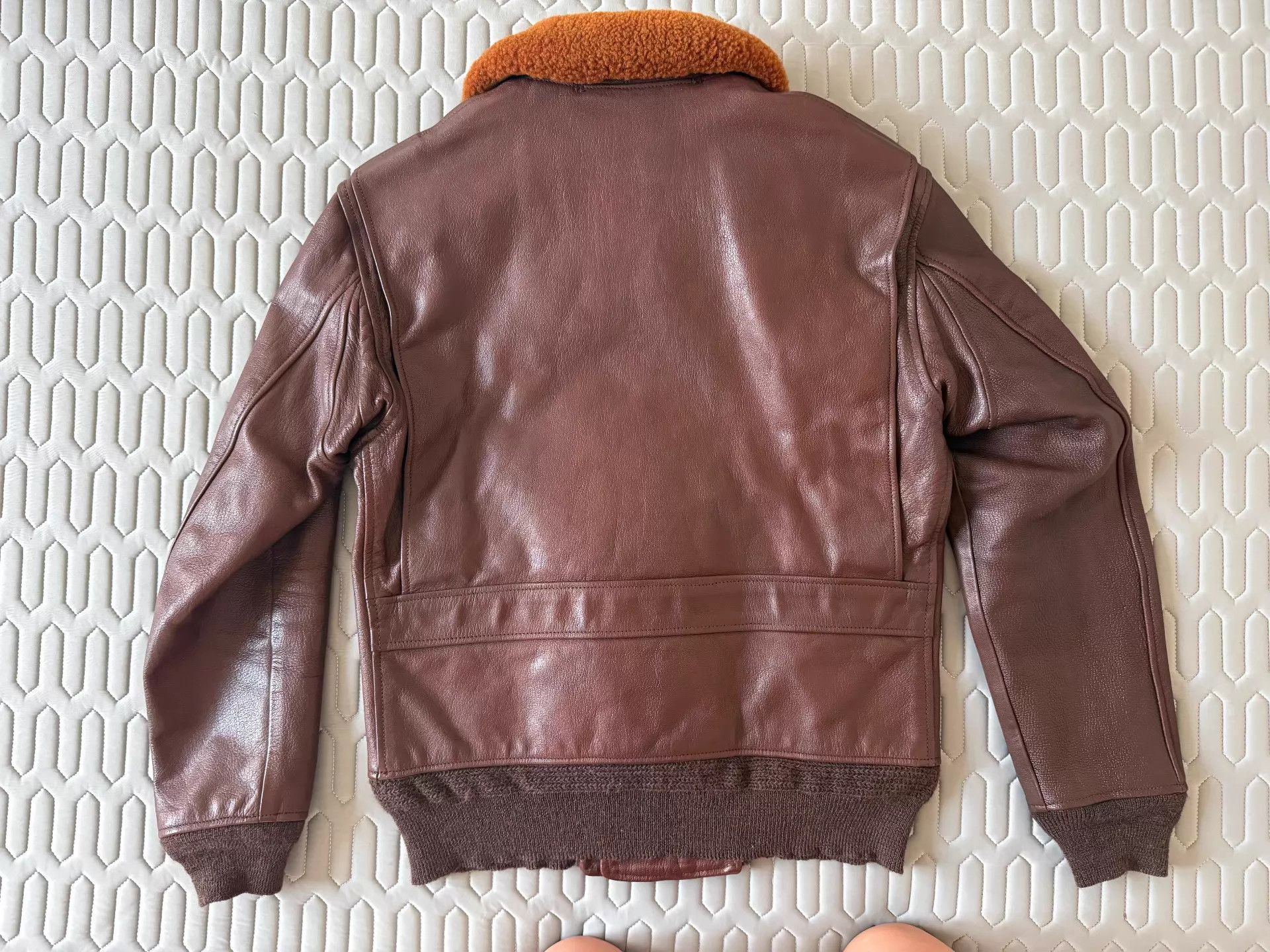 Rainbow Country rainbow country CA Bear G1 Goatskin Jacket 38 Light Wear Size XS / US 0-2 / IT 36-38 - 2 Thumbnail