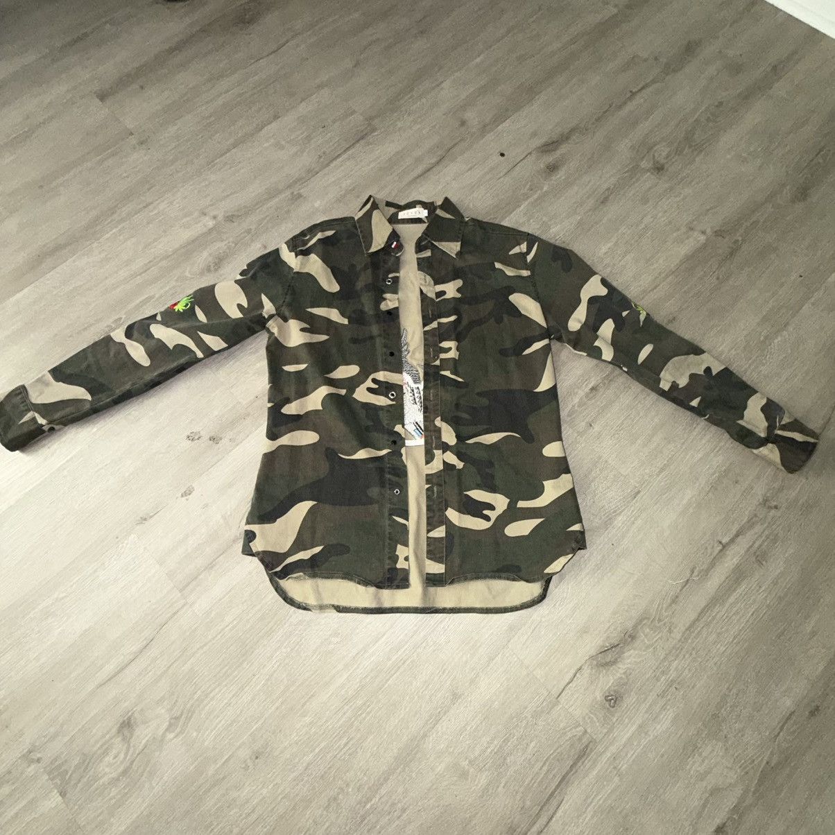 Reves Paris Reves Embroidered Camo Button-Up Shirt Size US M / EU 48-50 / 2 - 2 Thumbnail