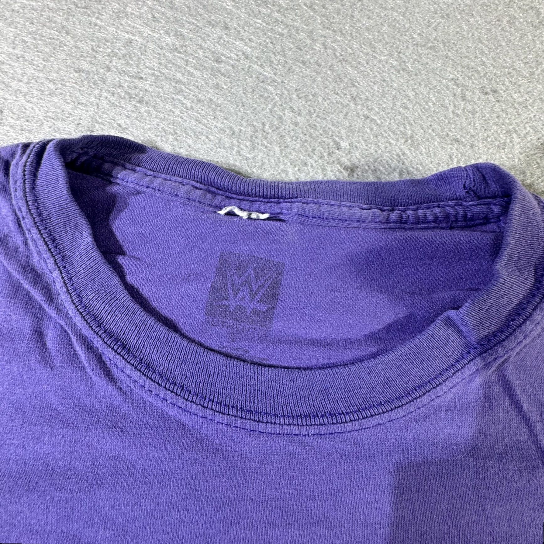 Vintage VINTAGE WWE Neville T-Shirt Mens Large Cotton Short Sleeve Tee Sports Pop Culture Purple Dawn of the Altitude Era Size US L / EU 52-54 / 3 - 6 Thumbnail