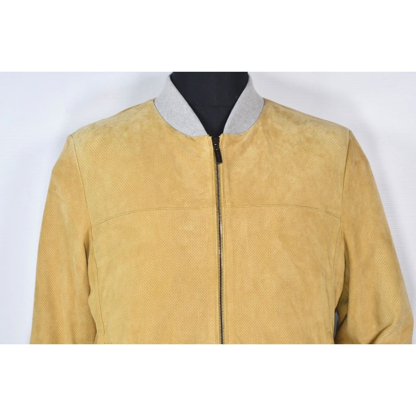 Vintage Gimo's Leather Jacket Mens L IT 52 Bomber Leather Yellow 100% Genuine 100% Leather Vintage No Style Winter Casual Sz IT52 Size US L / EU 52-54 / 3 - 2 Thumbnail