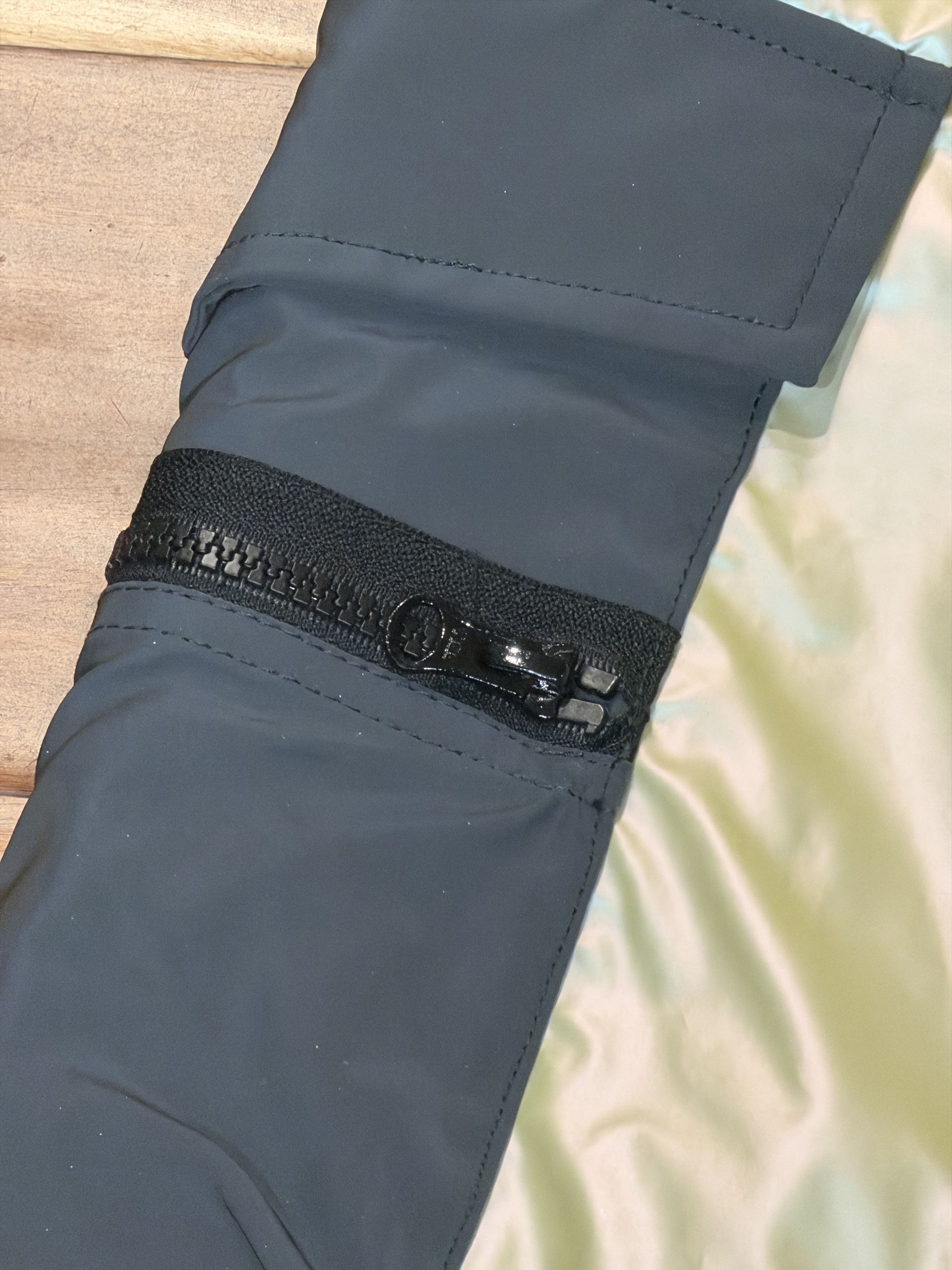 Stone Island Stone Island Nylon Metal Cargo Pants New ($718 Retail) Size US 36 / EU 52 - 6 Thumbnail