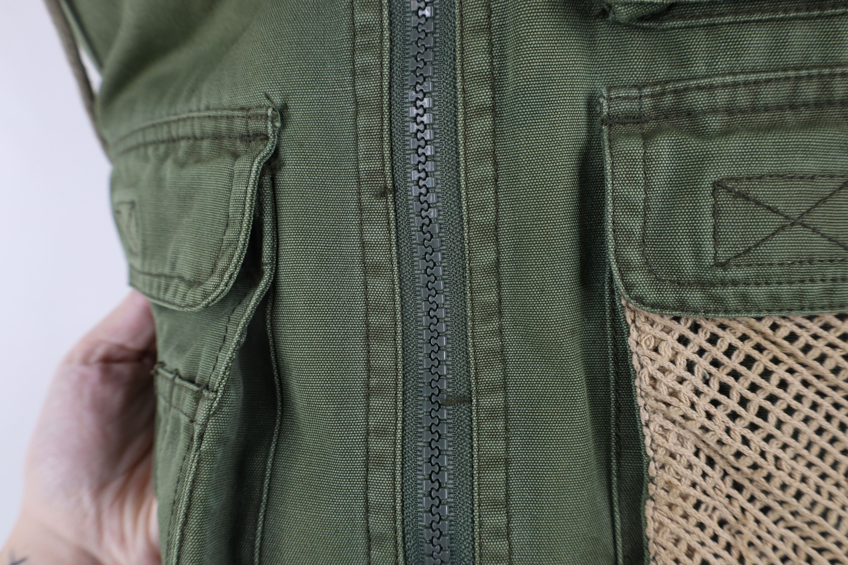Vintage Vintage 90s Streetwear Hooded Fly Fishing Vest Jacket Size US L / EU 52-54 / 3 - 4 Thumbnail