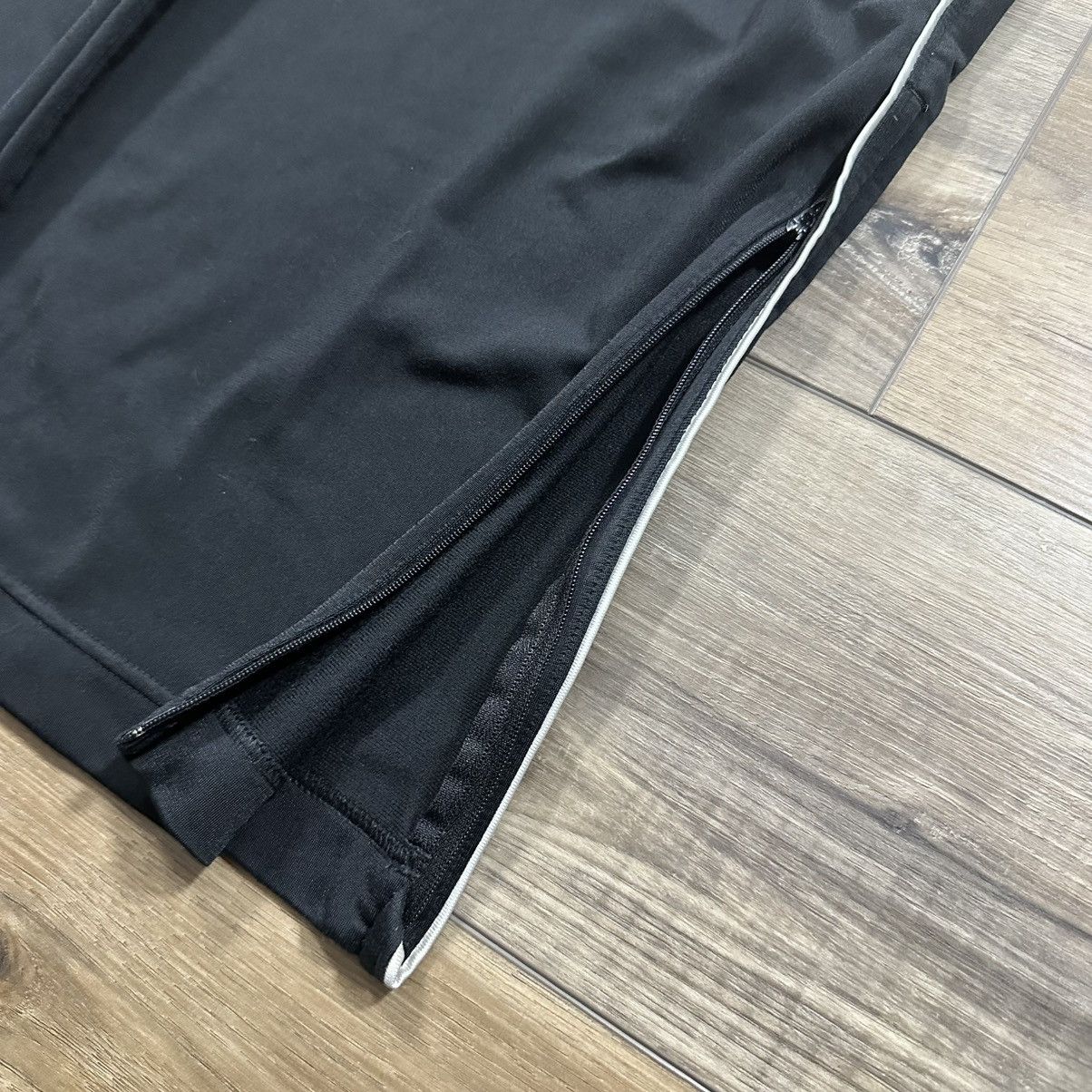 Nike Vintage 2000s Y2K Nike Black Striped Wide Leg Track Pants Size US 35 - 6 Thumbnail