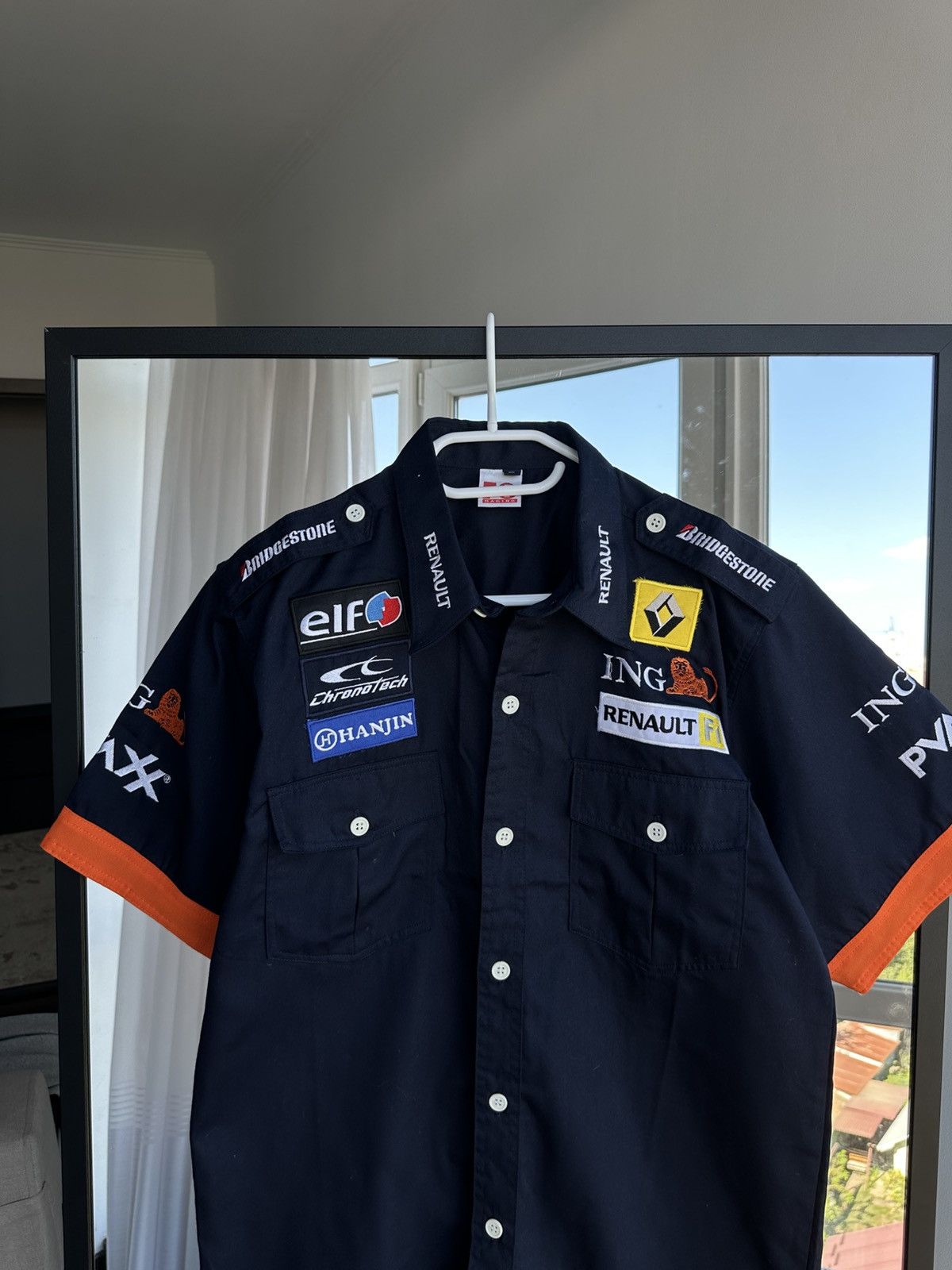 Formula 1 Vintage Renault Formula 1 Racing Team Short Sleeve Shirt Size US M / EU 48-50 / 2 - 2 Thumbnail