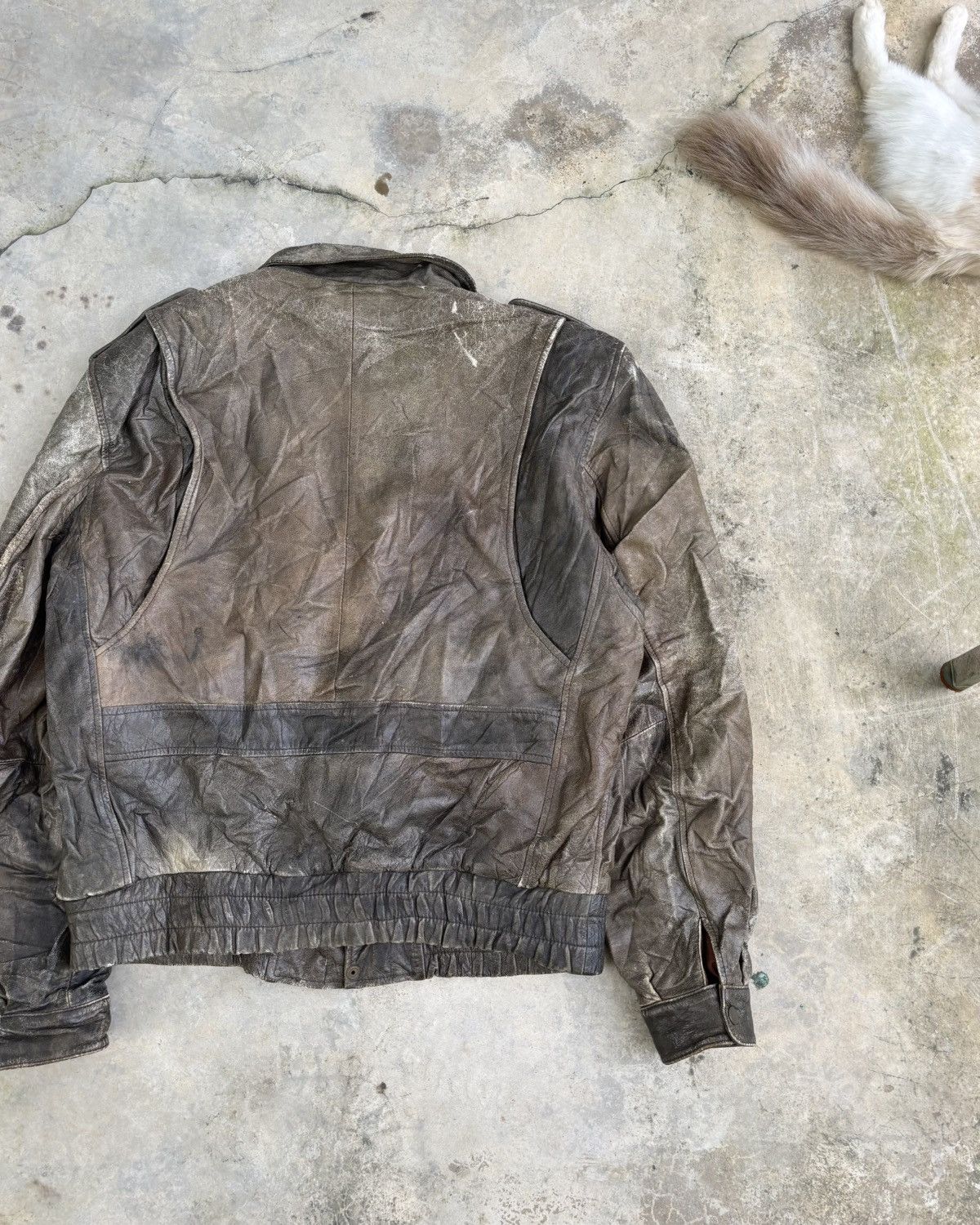 Kadoya Vintage Distressed Cafe Racer Aviator Pilot Leather Jacket Size US L / EU 52-54 / 3 - 6 Thumbnail