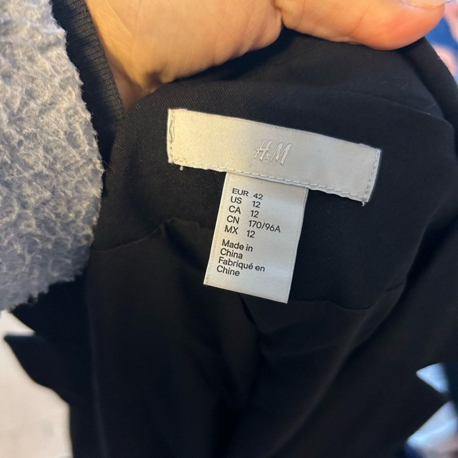 H&M H&M Classic Black Stretch Blazer Size XL / US 12-14 / IT 48-50 - 3 Thumbnail