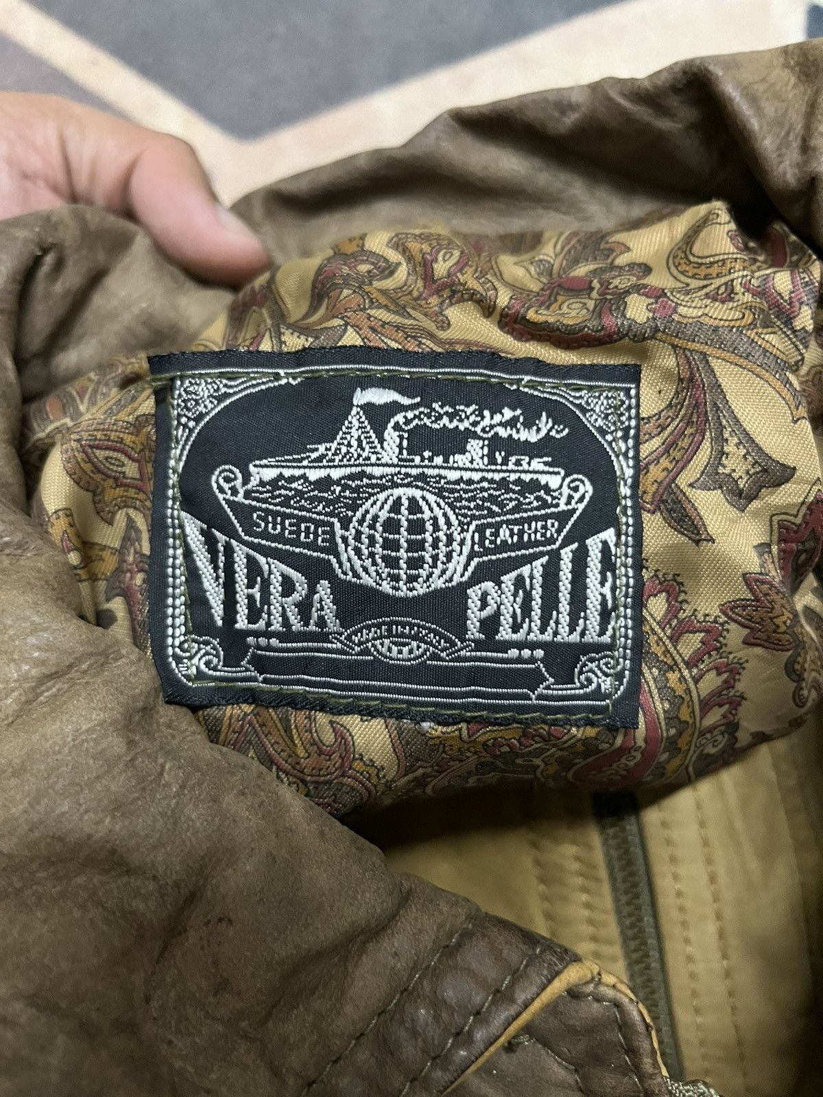 Vera Pelle 💥TRUE VINTAGE ITALY VERA PELLE LEATHER WITH SILK LINING Size US L / EU 52-54 / 3 - 9 Thumbnail