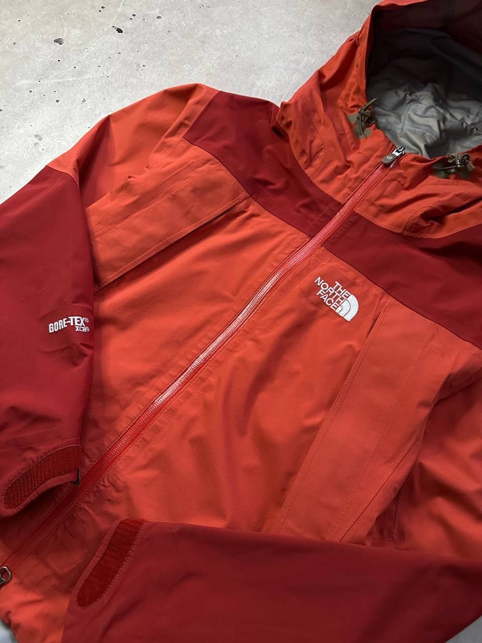 The North Face The North Face Summit Series Gore-Tex GTX Jacket Women’s S Size S / US 4 / IT 40 - 5 Thumbnail