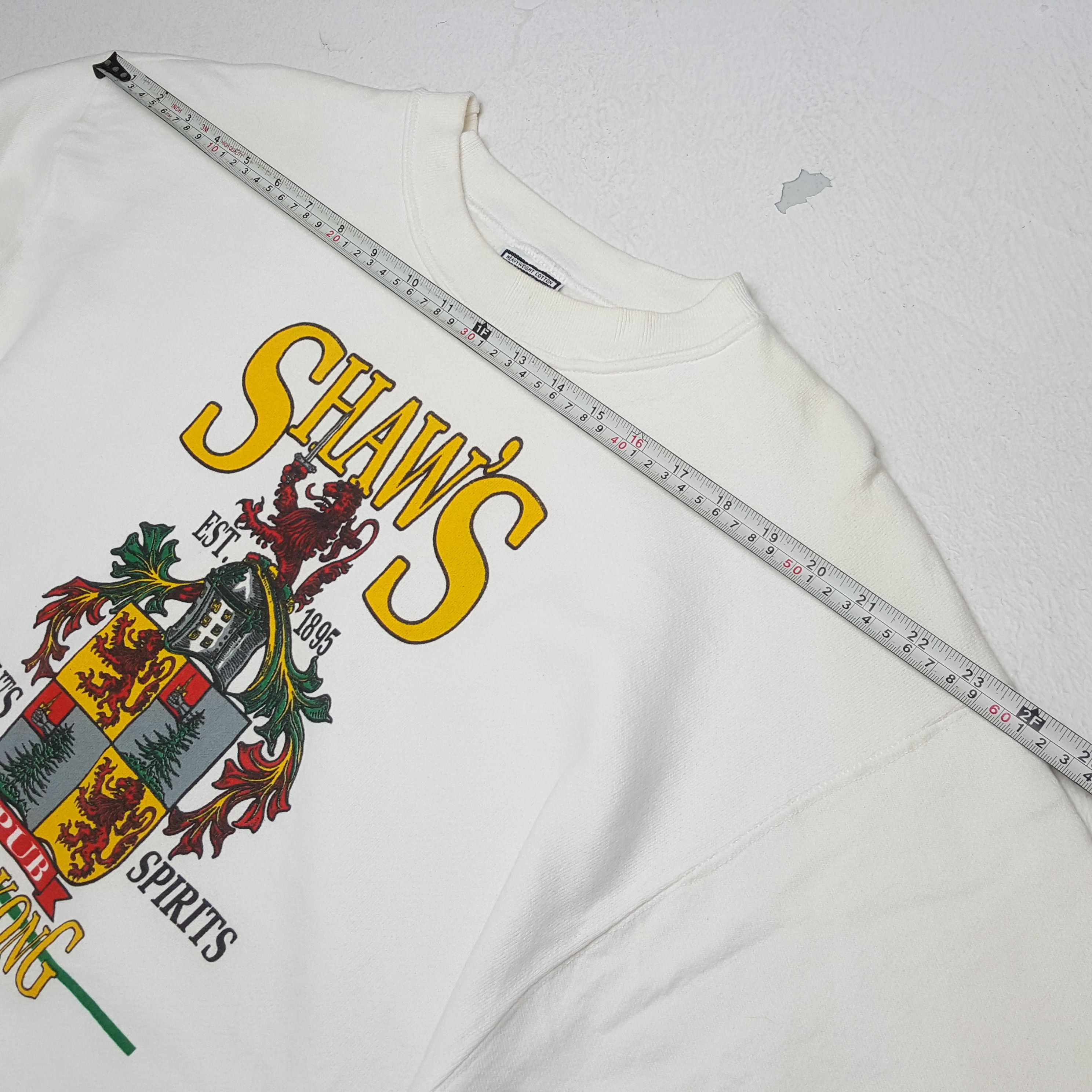Vintage SHAWS HONG KONG Vintage Sweatshirt Size US L / EU 52-54 / 3 - 4 Thumbnail