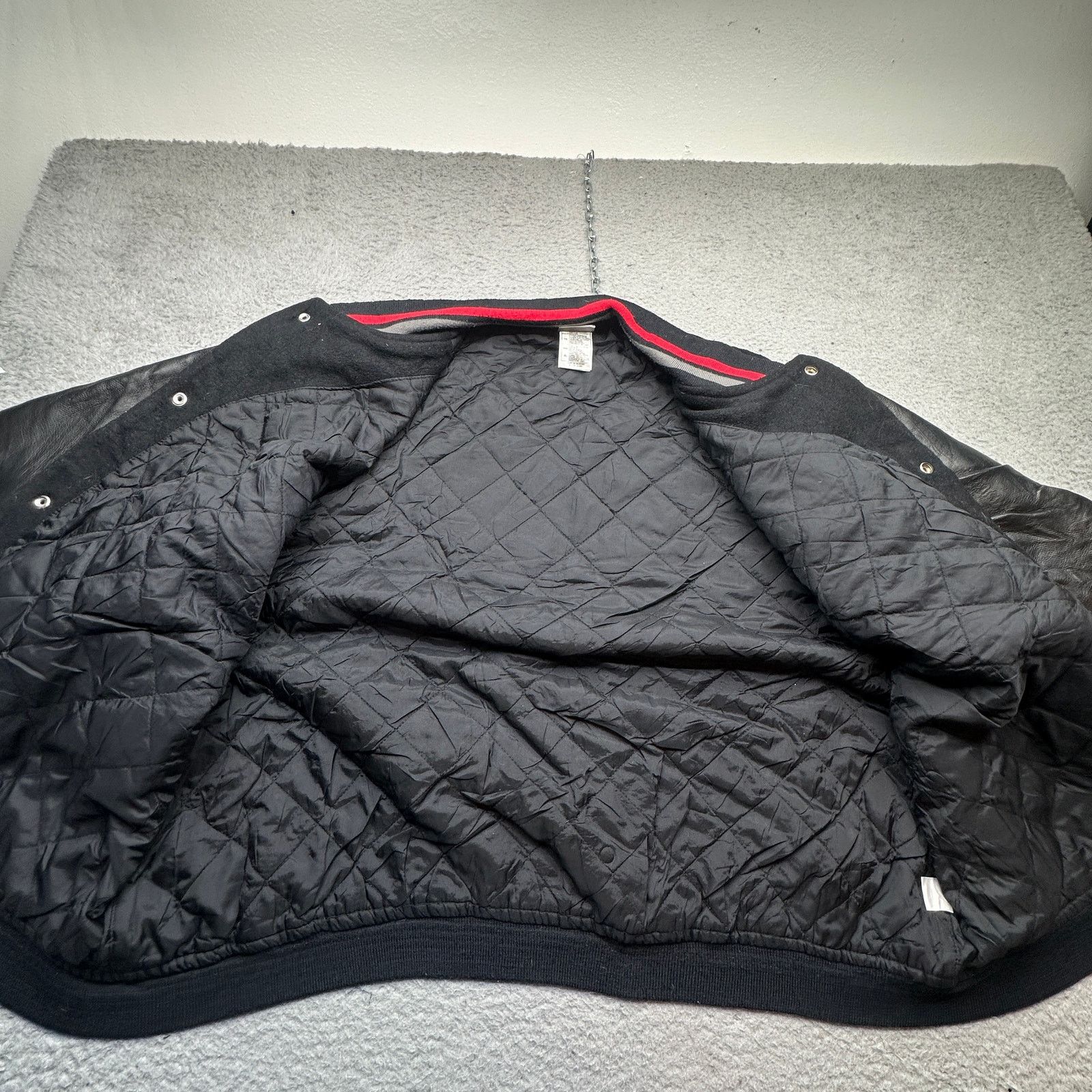 Disney VTG Disney The Incredibles Varsity Jacket XL PATCHED HOLE Size US XL / EU 56 / 4 - 9 Thumbnail