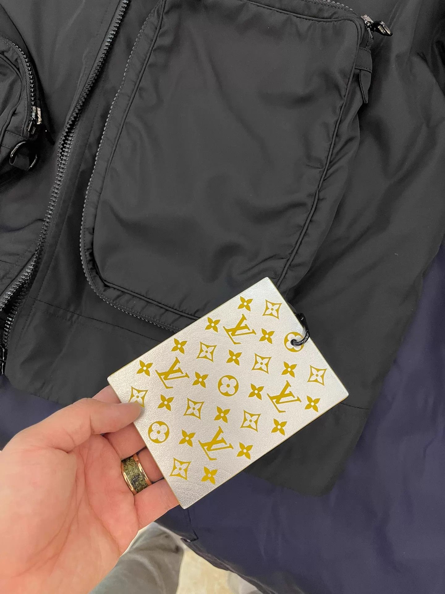 Louis Vuitton Louis Vuitton Runway 3D Pockets Full Logo Lining Jacket 50 Size US M / EU 48-50 / 2 - 6 Thumbnail
