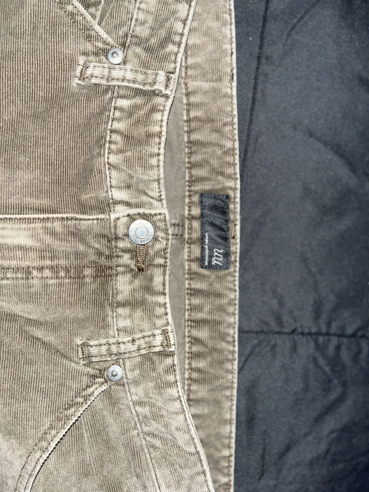 Undercover × Uniqlo Undercover Uniqlo corduroy pants Size US 31 - 4 Thumbnail