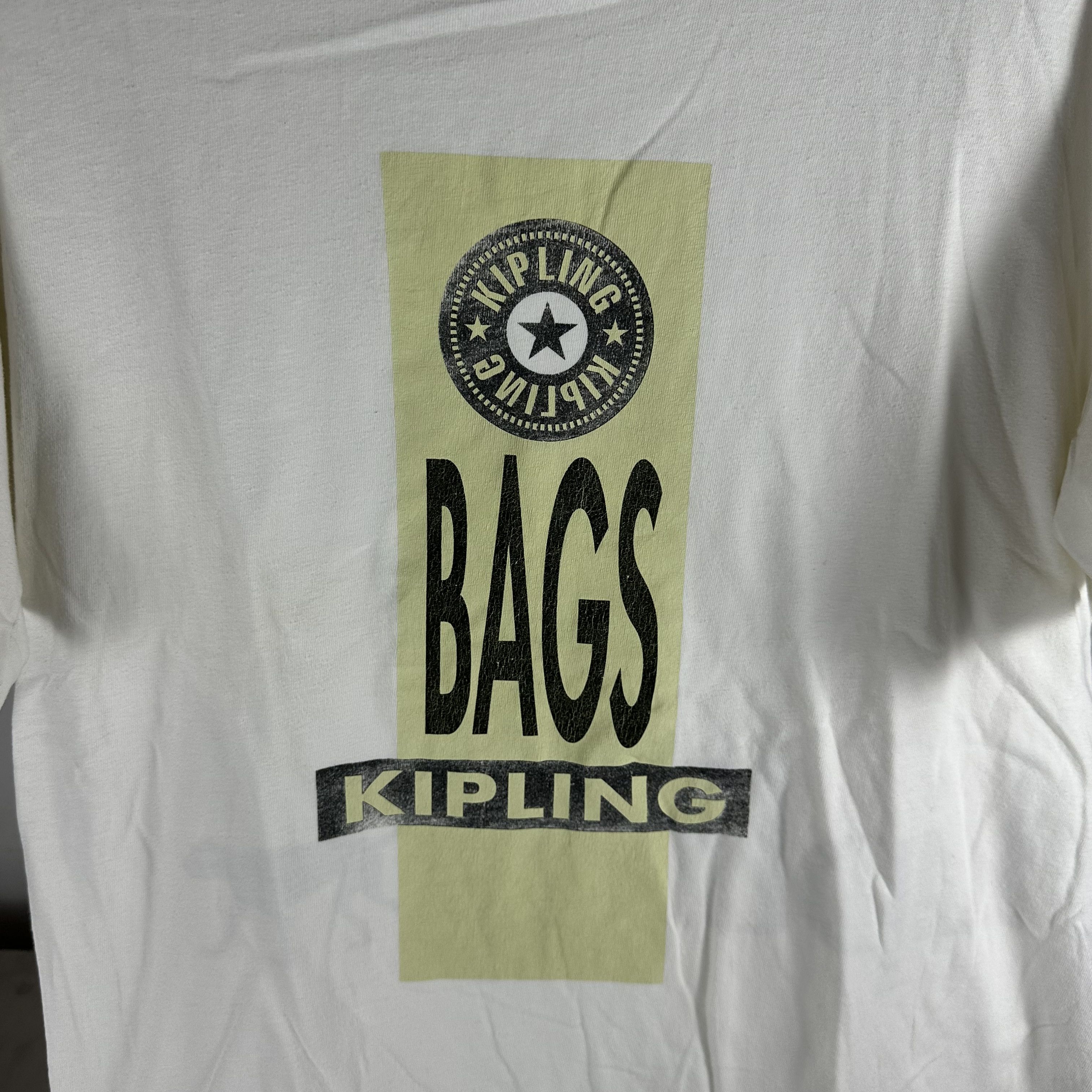 Vintage Vintage 90s Kipling Bags Monkey Promo Single Stitch T-shirt Size US L / EU 52-54 / 3 - 2 Thumbnail