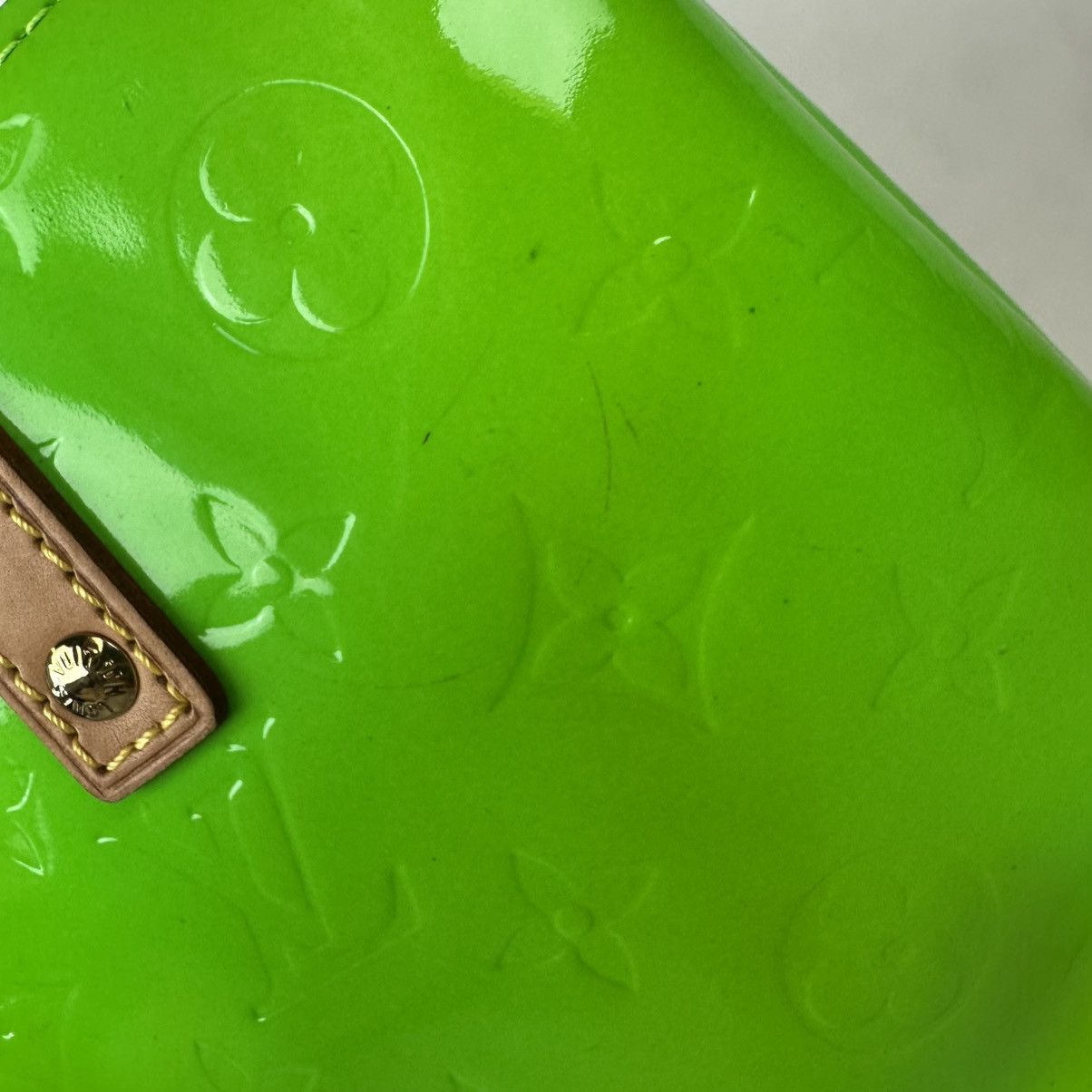 Louis Vuitton Louis Vuitton Green Vernis Reade PM Limited Edition Size ONE SIZE - 5 Thumbnail