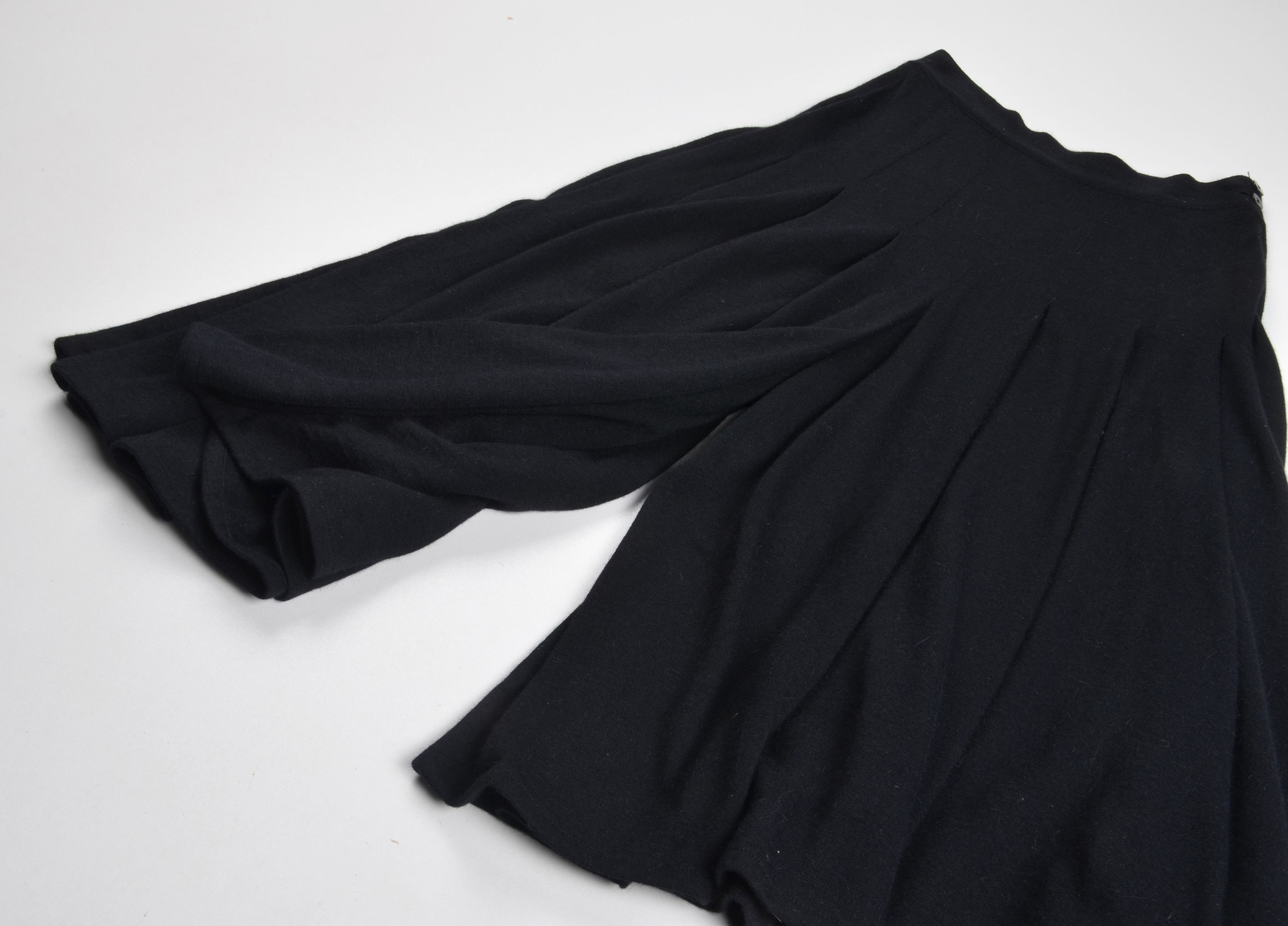 Krizia Vintage Krizia Wool Angora Pleated Culottes Pants Size 26" / US 2 / IT 38 - 7 Thumbnail
